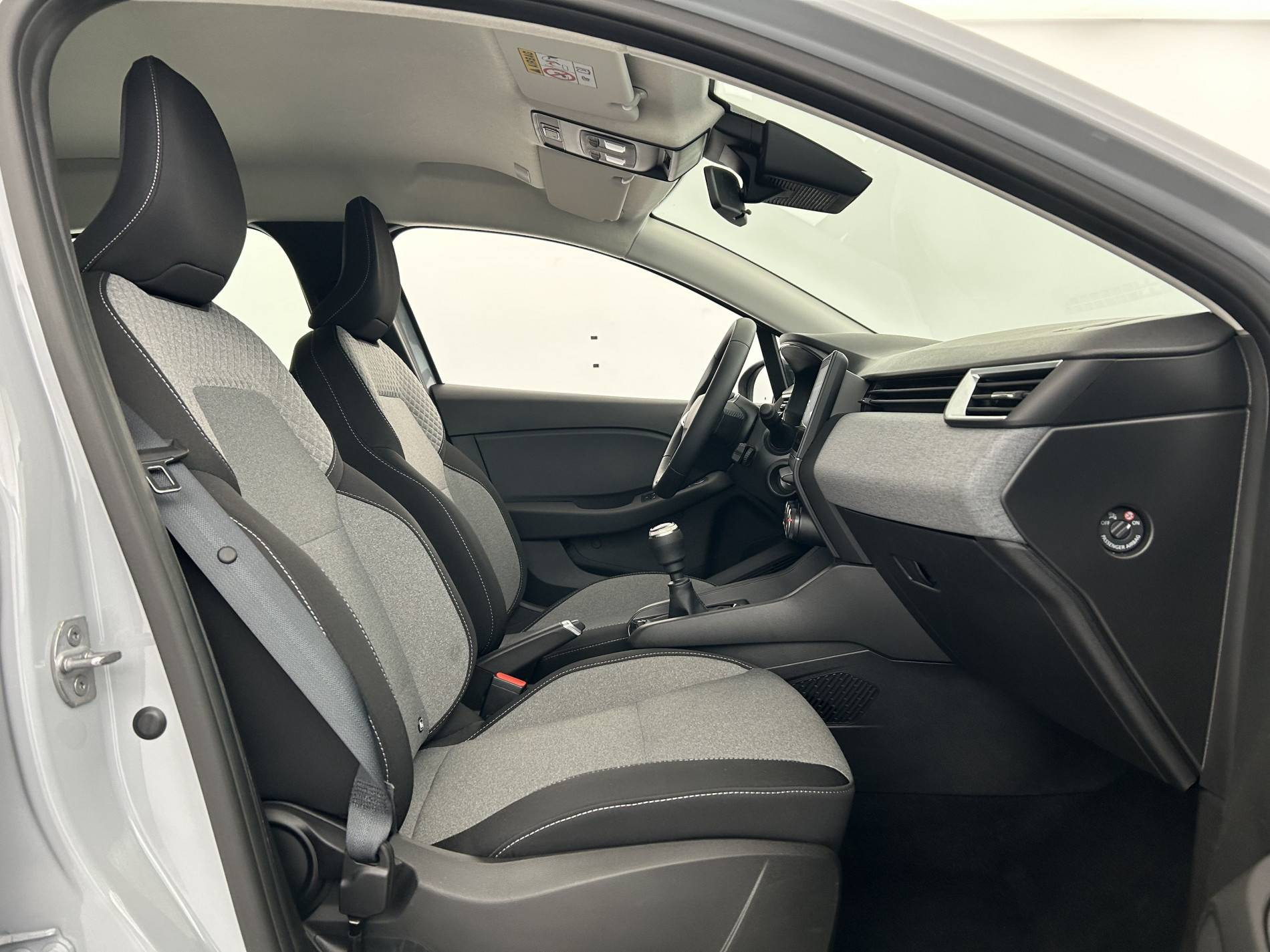 Vente en ligne Renault Clio 5 Clio Blue dCi 100 ch GSR2 au prix de 19 690 €