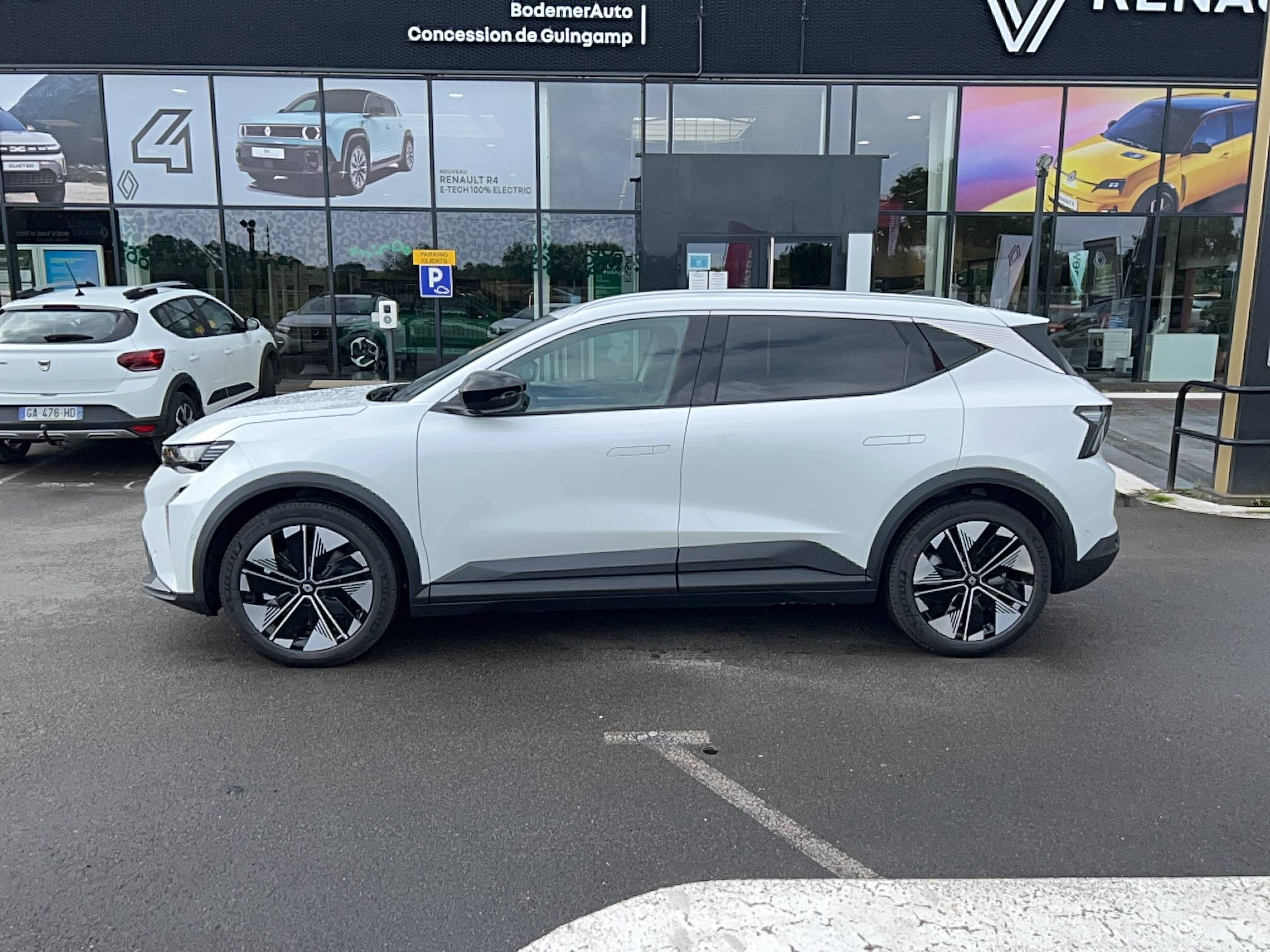Vente en ligne Renault Scenic E-Tech Scenic E-Tech électrique 220 ch grande autonomie au prix de 47 590 €