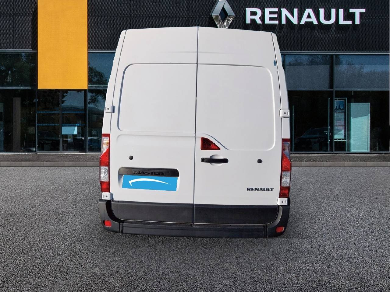 Vente en ligne Renault Master Fourgon MASTER FGN TRAC F3500 L2H2 BLUE DCI 135 au prix de 24 990 €