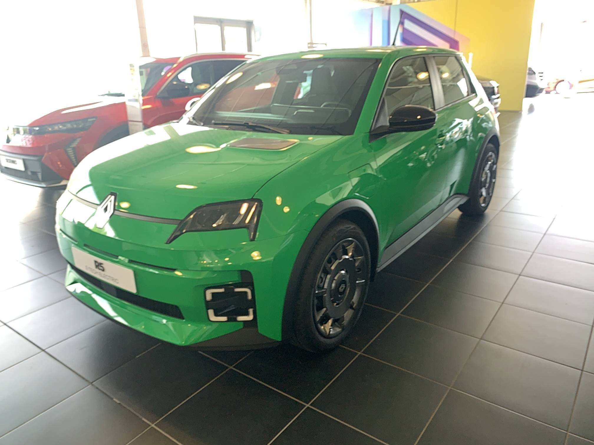 Renault R5 E-Tech  120 ch autonomie urbaine occasion de 2026 en vente à Concarneau