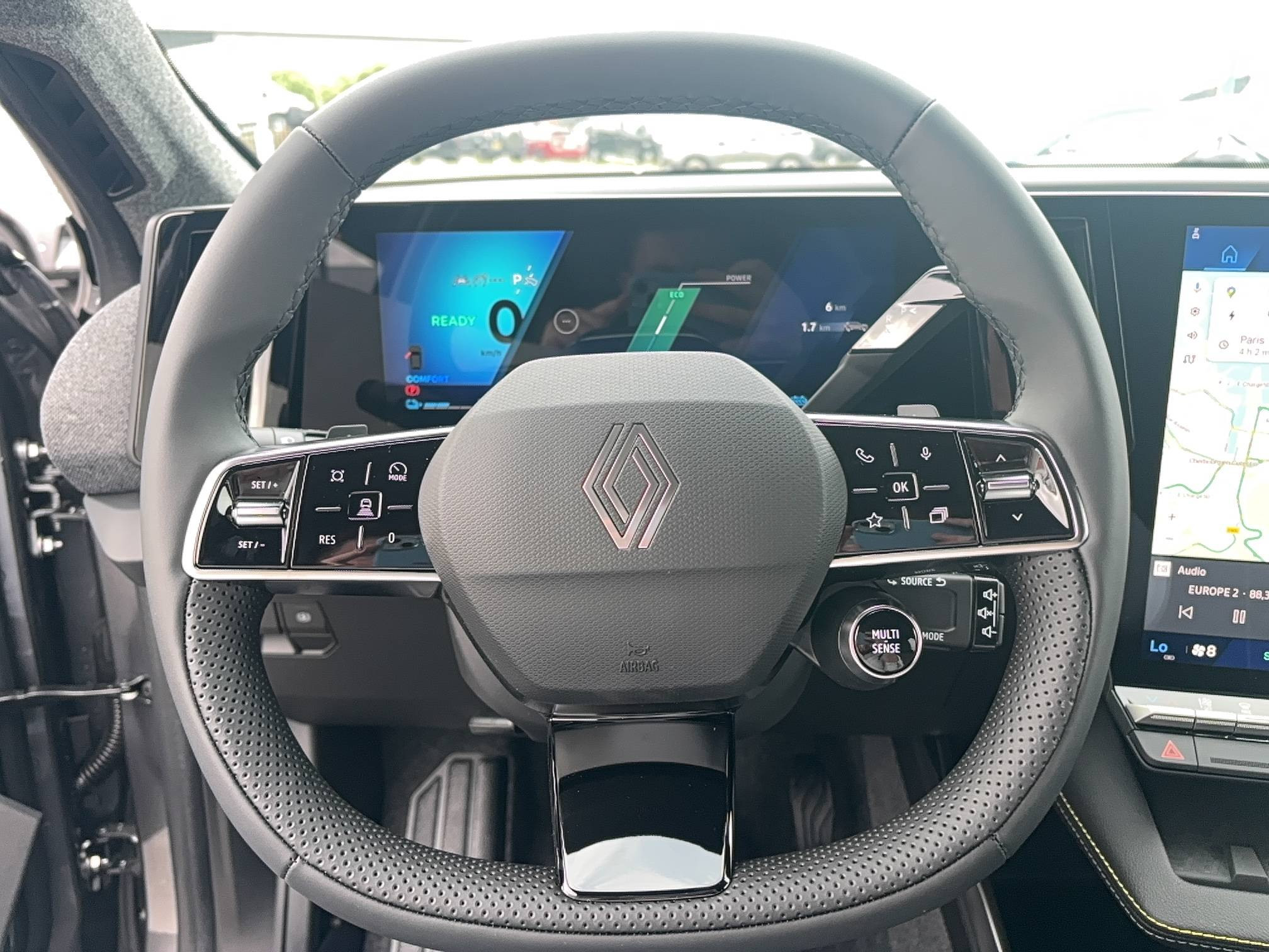 Vente en ligne Renault Scenic E-Tech Scenic E-Tech électrique 220 ch grande autonomie au prix de 45 500 €