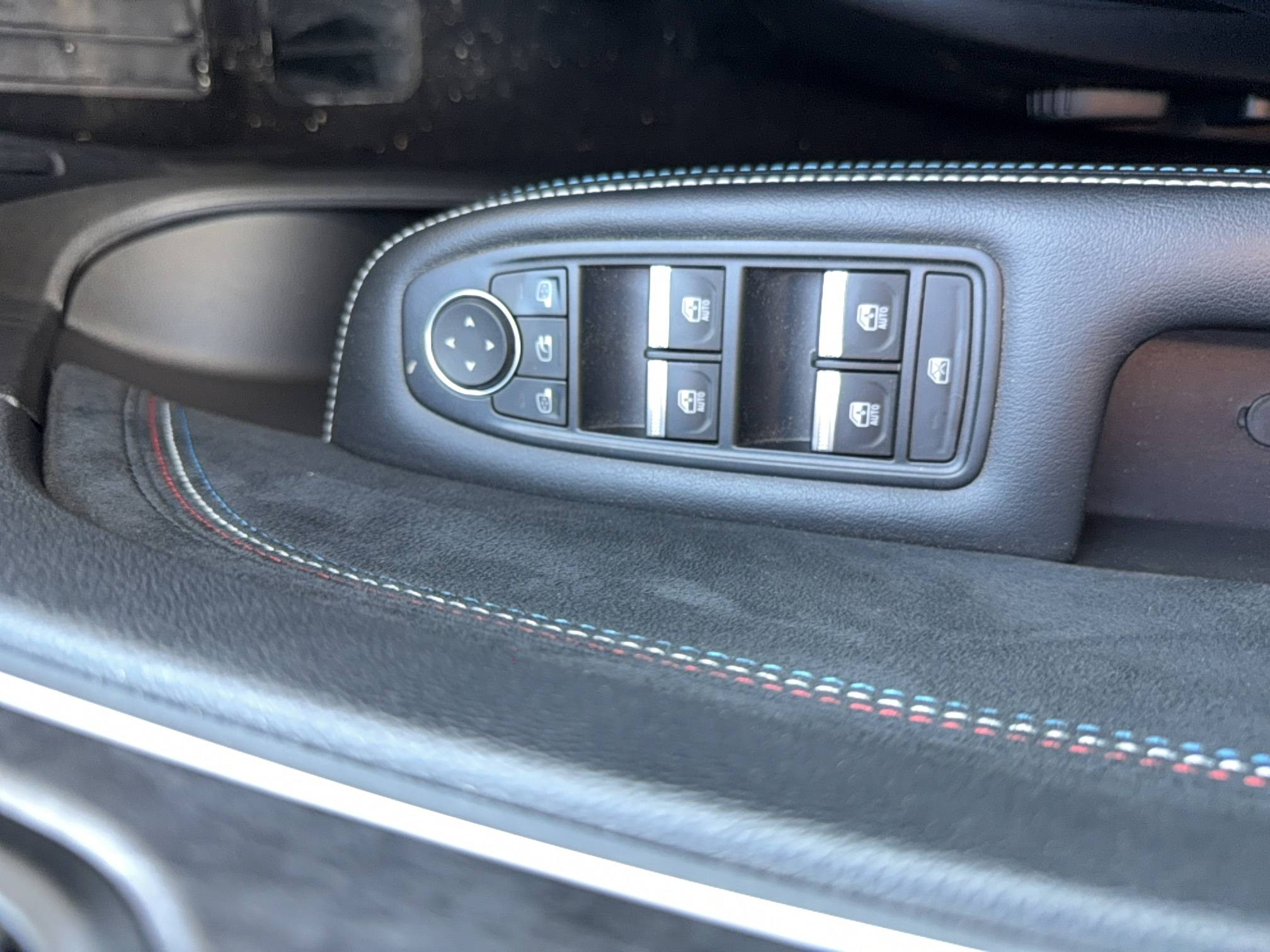 Vente en ligne Renault Arkana  E-Tech full hybrid 145 GSR2 au prix de 28 490 €