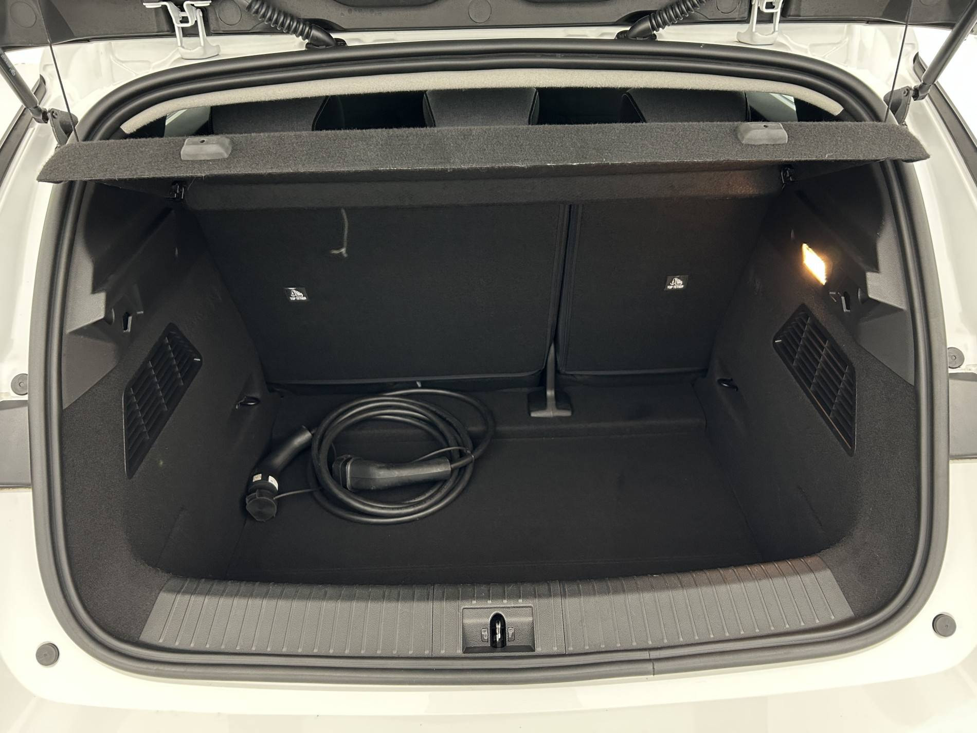 Vente en ligne Renault Megane E-Tech  EV60 130ch optimum charge au prix de 20 990 €