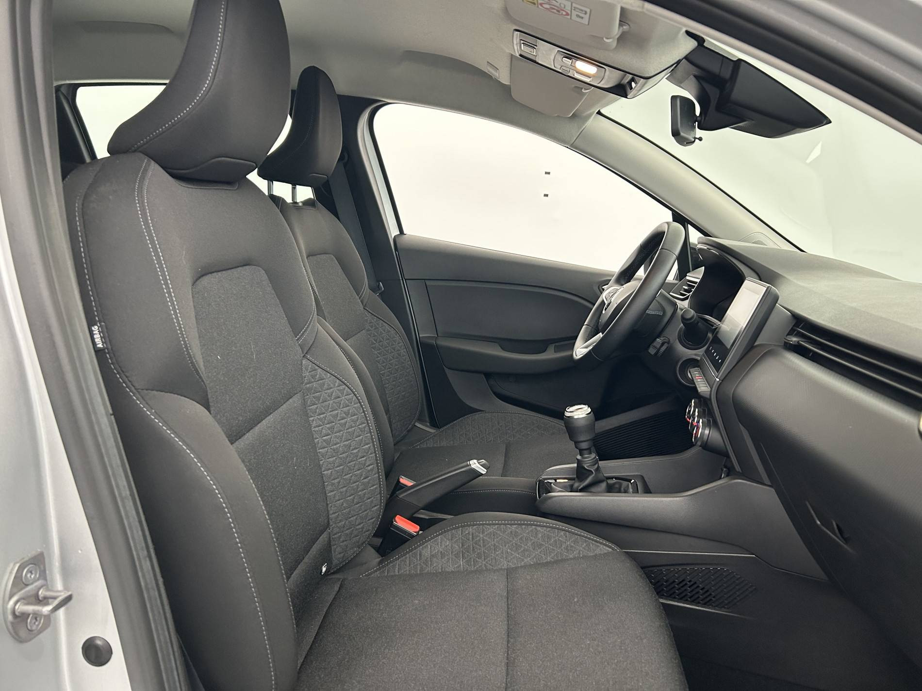 Vente en ligne Renault Clio 5 Clio TCe 90 au prix de 13 990 €