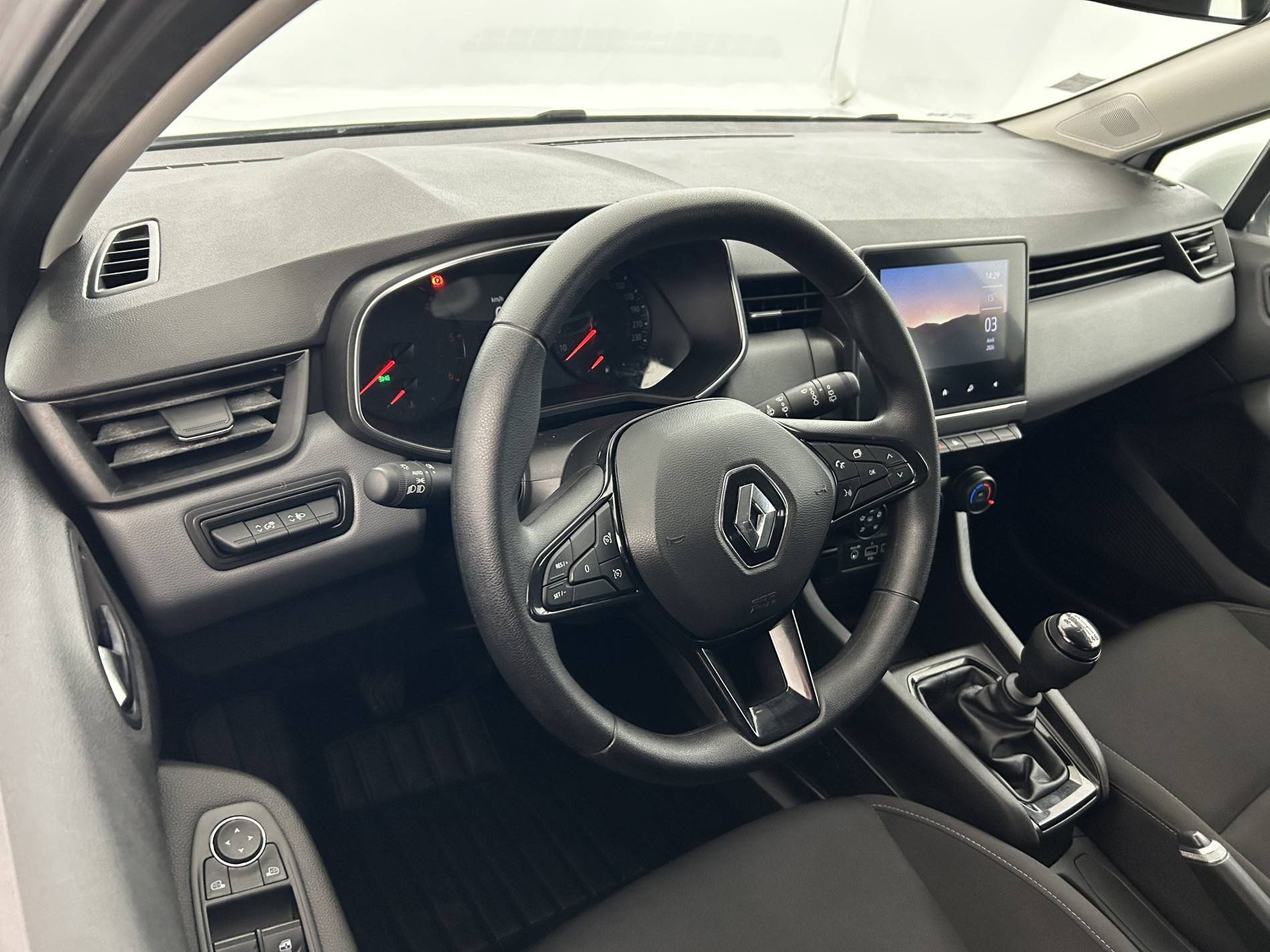 Vente en ligne Renault Clio 5 CLIO SOCIETE BLUE DCI 85 au prix de 10 490 €