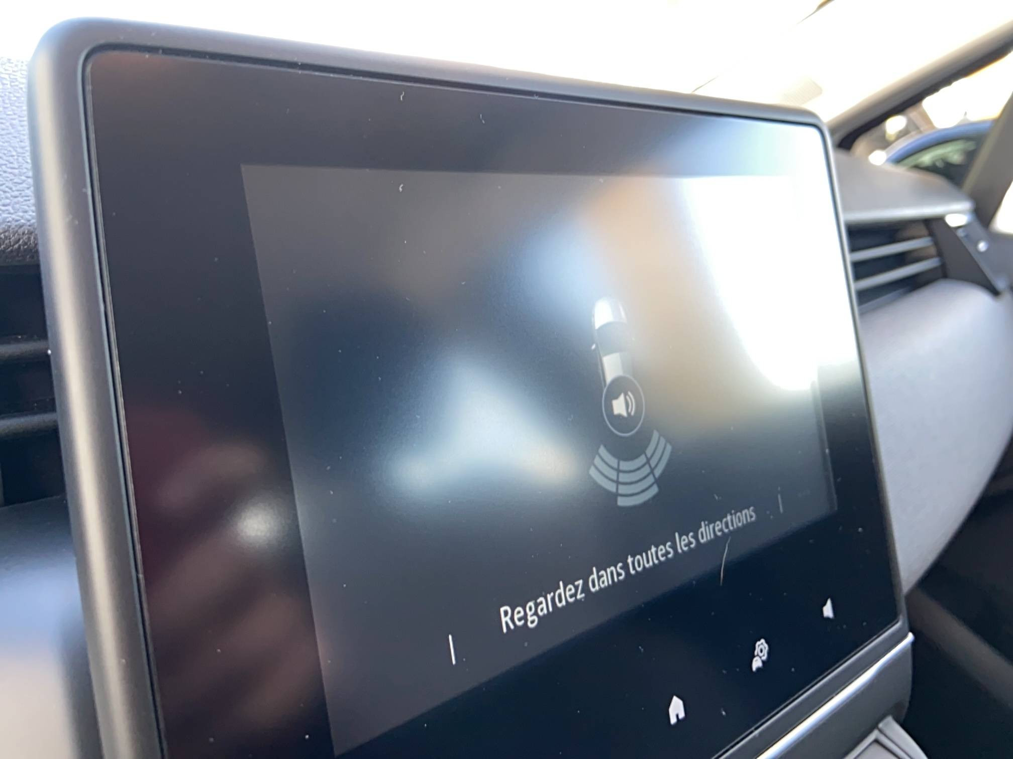 Vente en ligne Renault Clio 5 Clio Eco-G 100 ch GSR2 au prix de 16 290 €