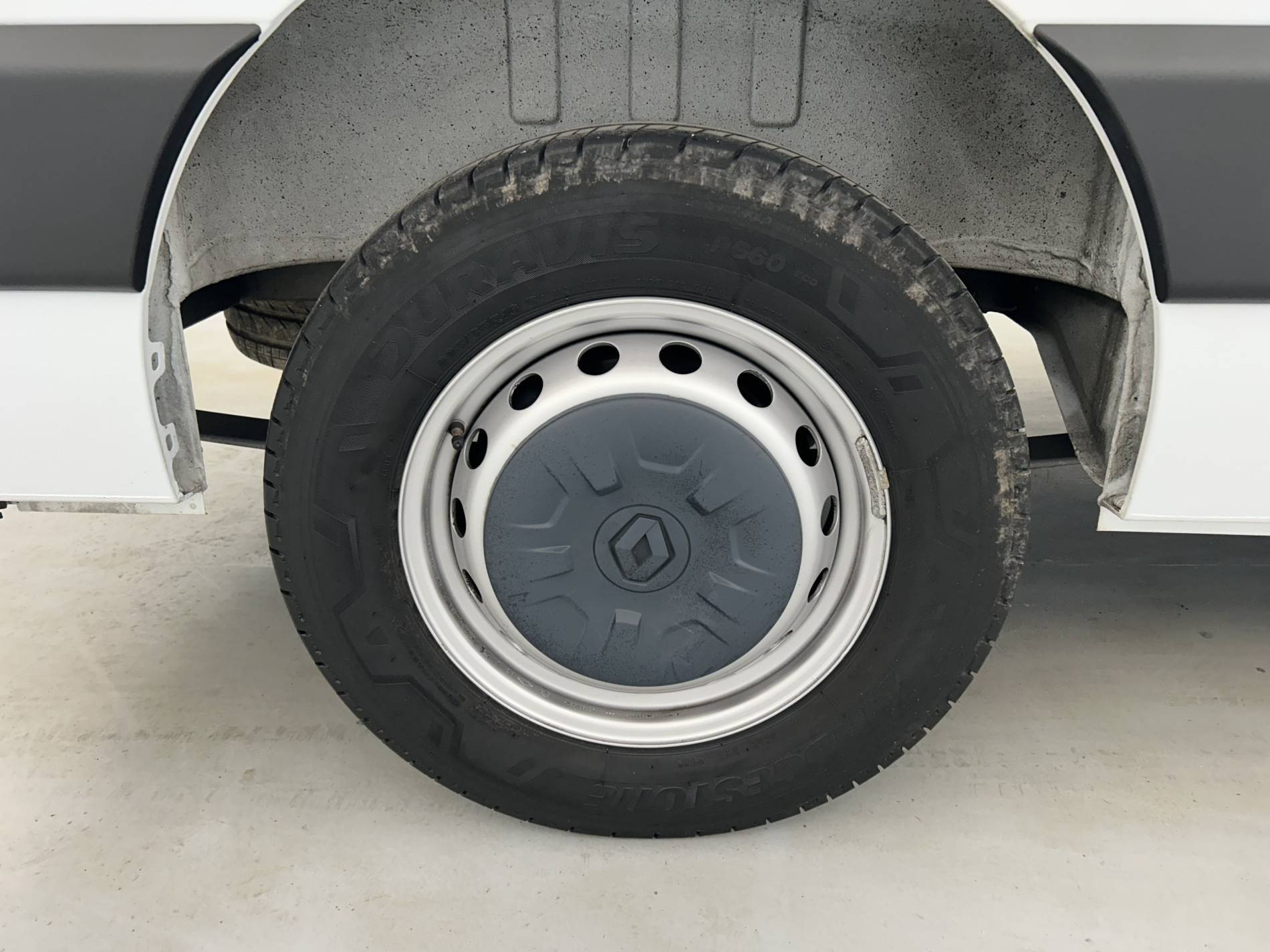 Vente en ligne Renault Master FG Tr CF F3500 L2H2 Blue dCi 135 E6DF au prix de 26 990 €