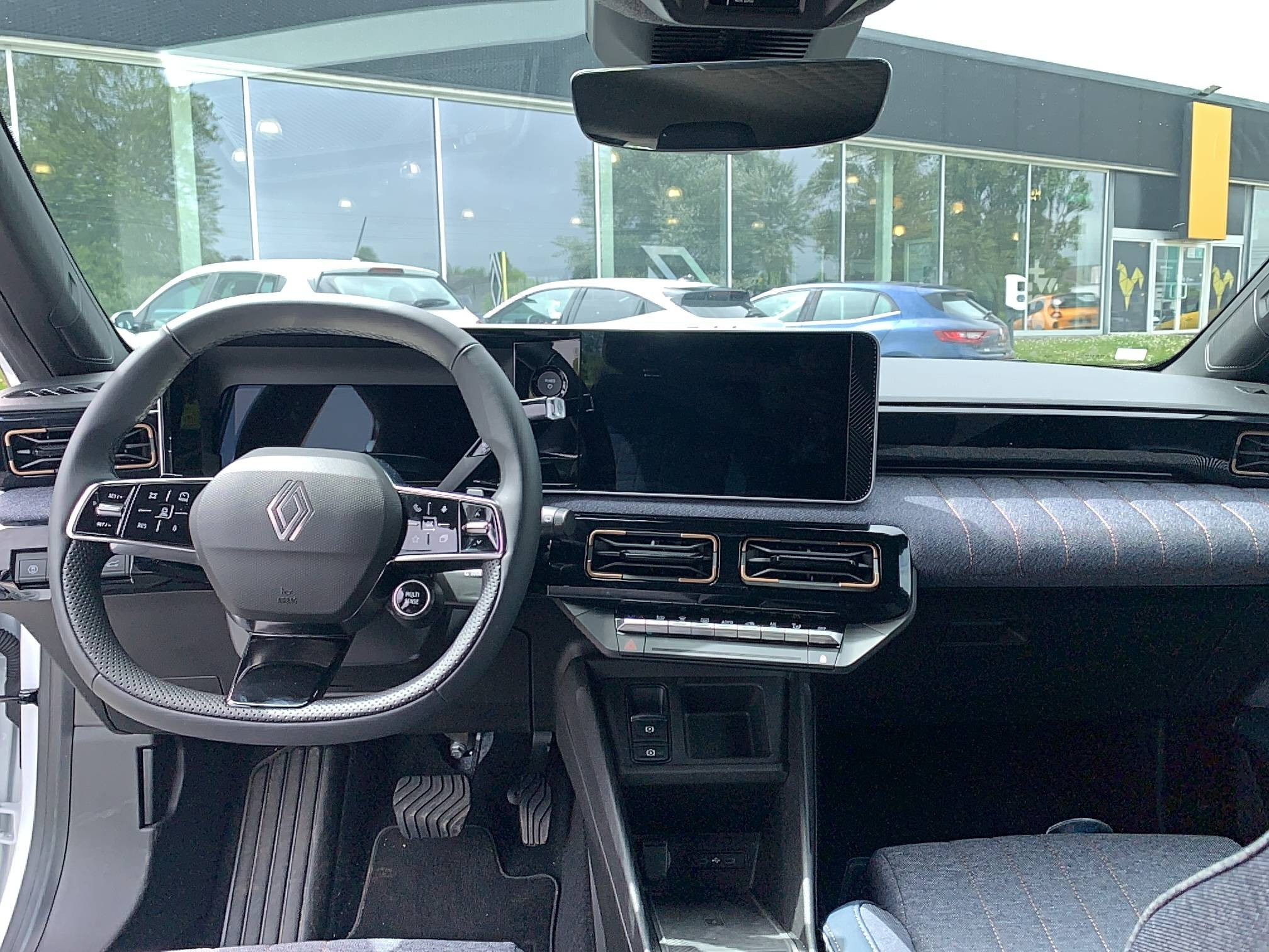 Vente en ligne Renault R4 E-Tech  150 ch autonomie confort au prix de 35 490 €