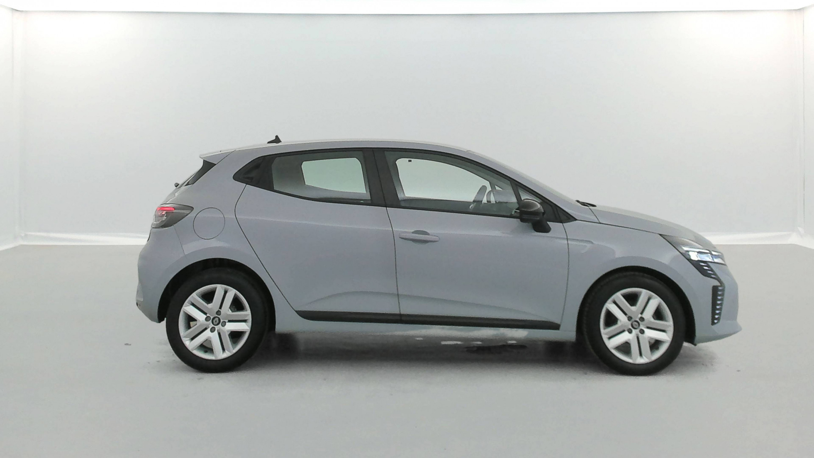 Vente en ligne Renault Clio 5 Clio TCe 90 ch GSR2 au prix de 15 790 €