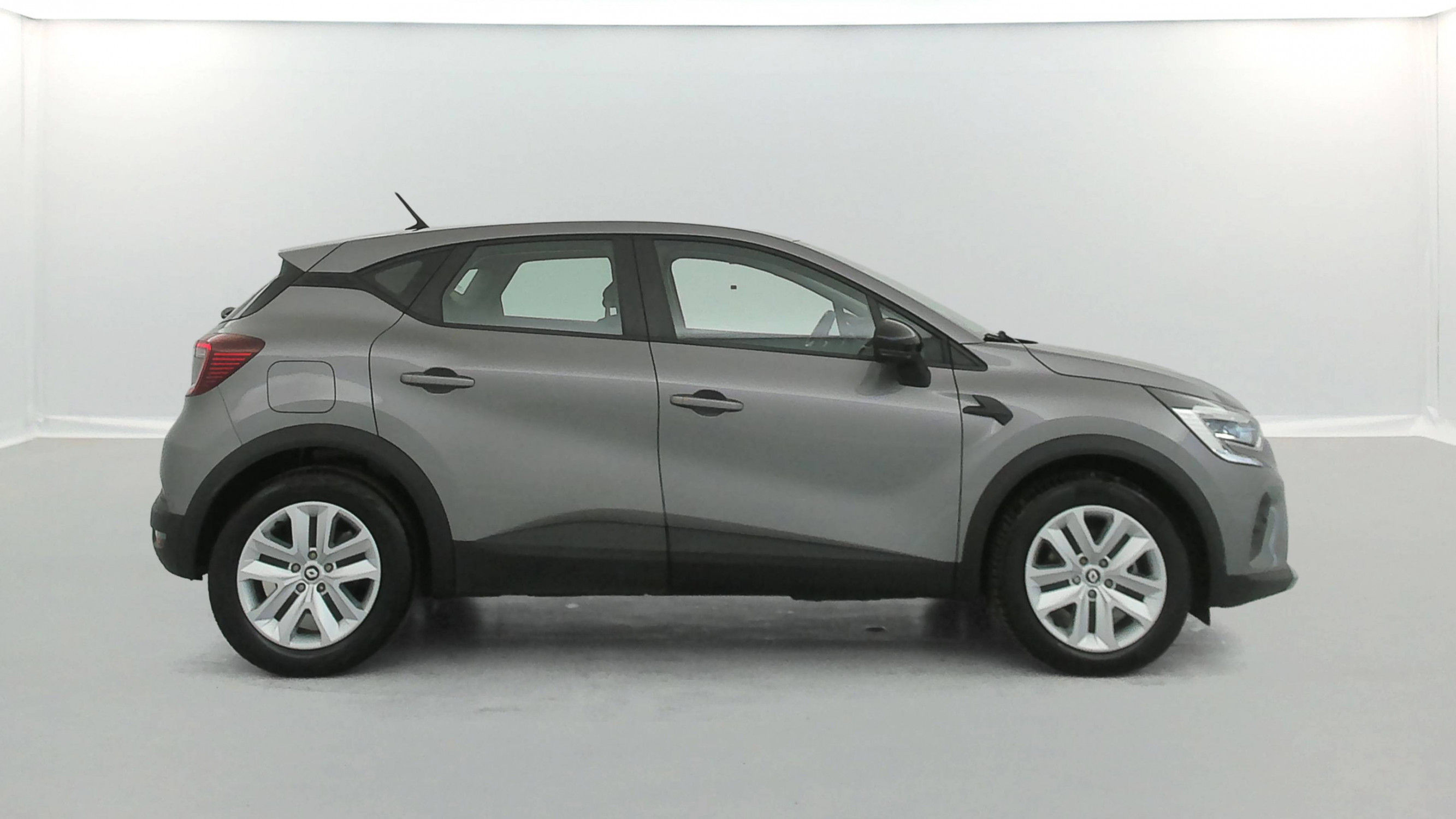Vente en ligne Renault Captur  E-Tech Plug-in 160 - 21 au prix de 17 990 €