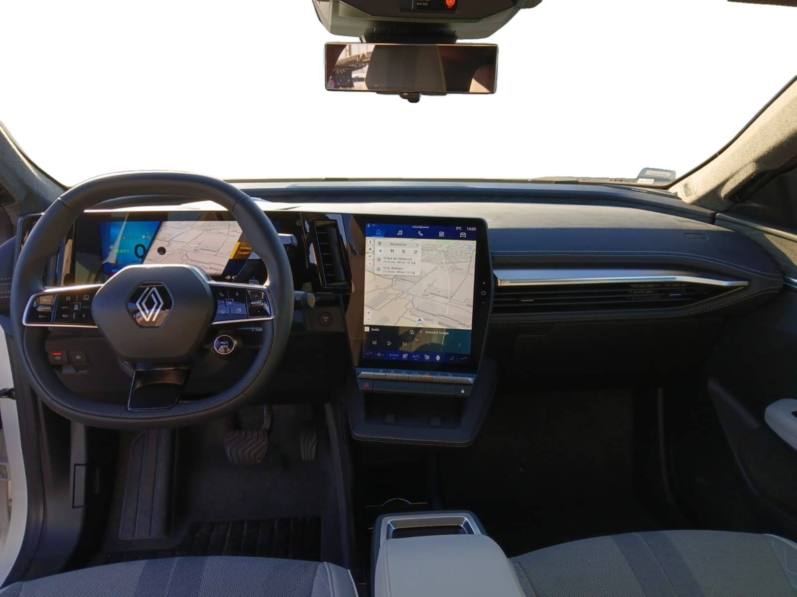 Vente en ligne Renault Scenic E-Tech  220 ch grande autonomie au prix de 40 890 €