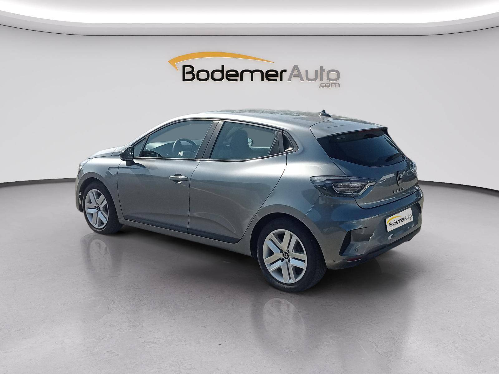 Vente en ligne Renault Clio 5 Clio E-Tech full hybrid 145 au prix de 16 390 €