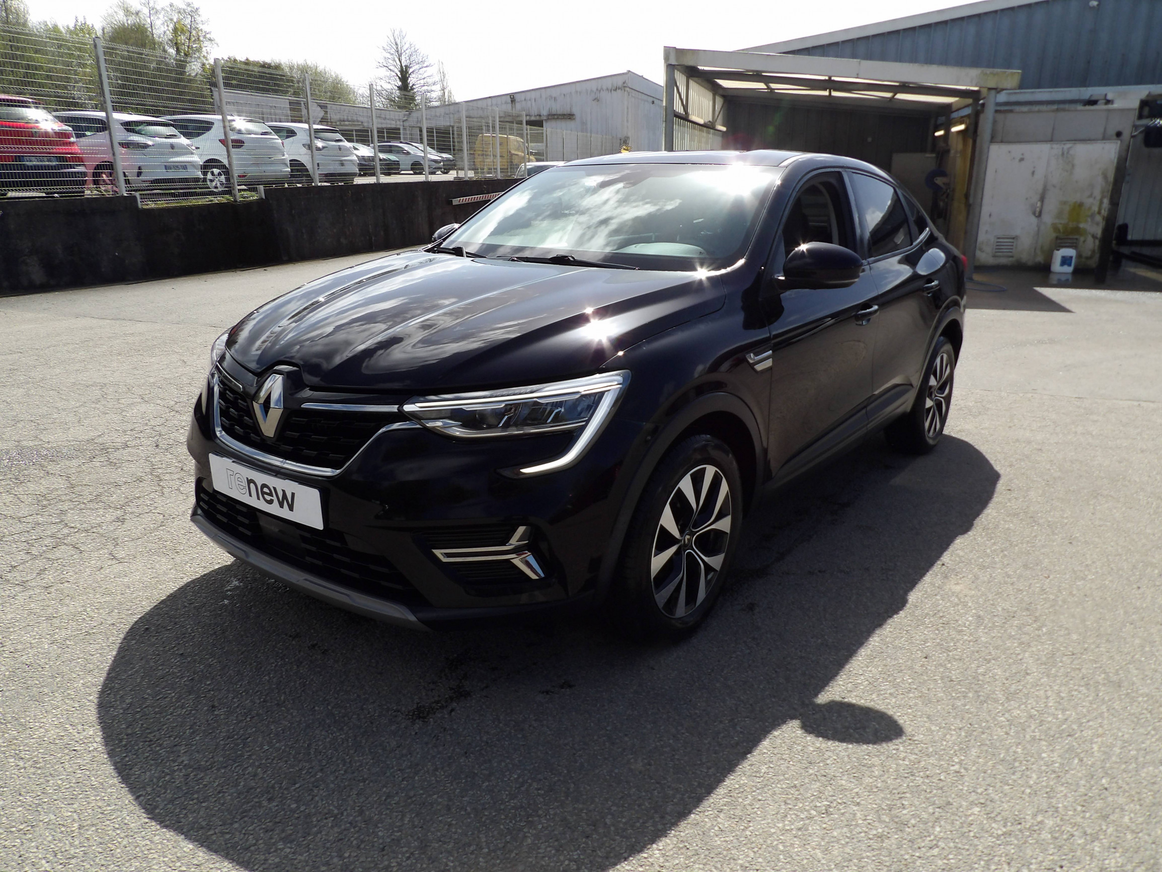 Vente en ligne Renault Arkana  E-Tech hybride 145 - 22 au prix de 19 999 €