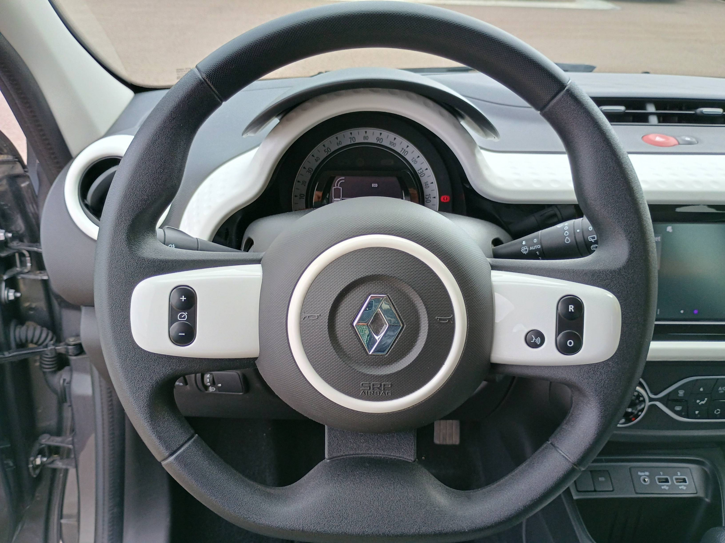 Vente en ligne Renault Twingo Electrique Twingo III E-Tech au prix de 12 991 €