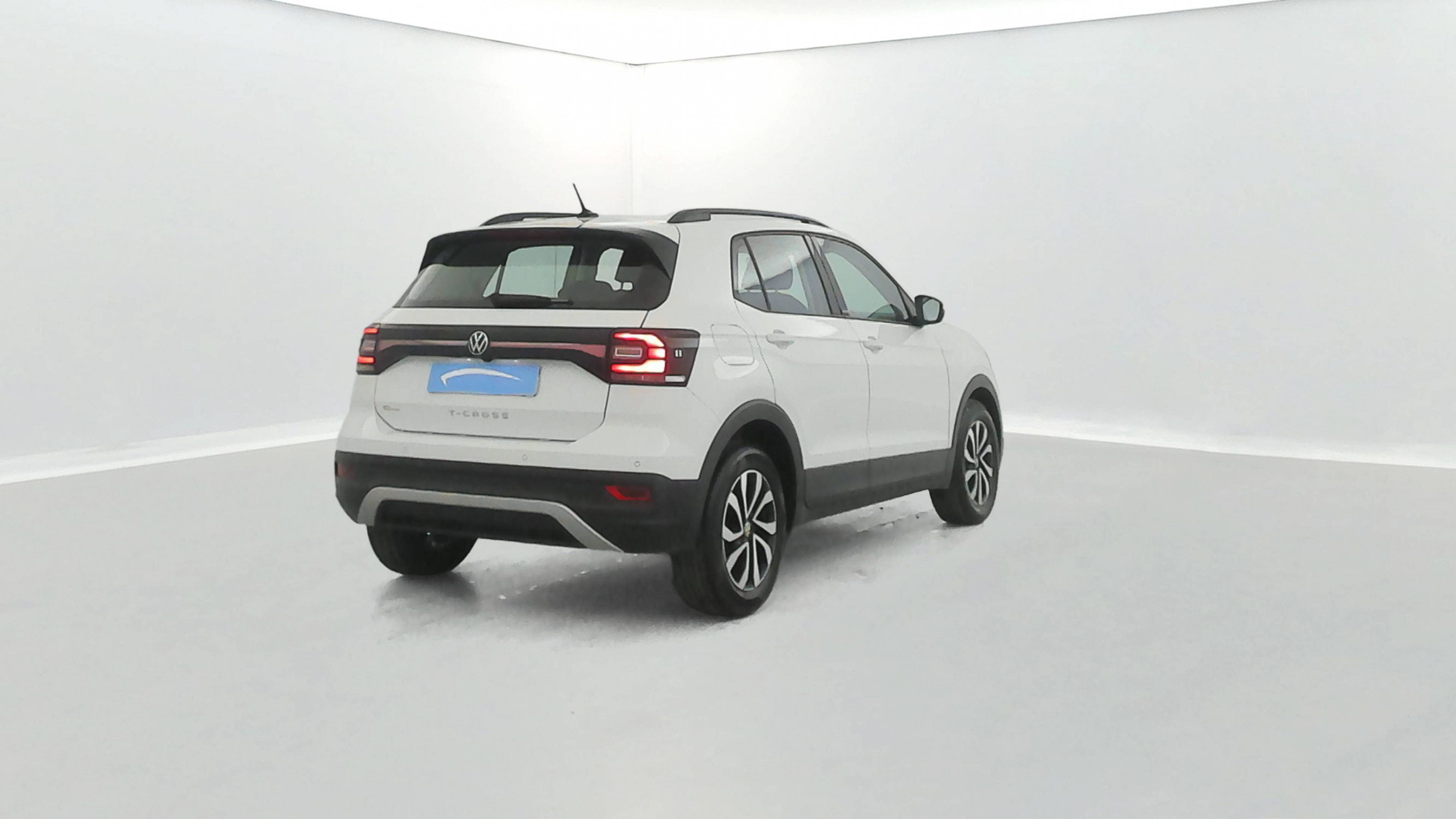 Vente en ligne Volkswagen T-Cross  1.0 TSI 110 Start/Stop BVM6 au prix de 16 790 €