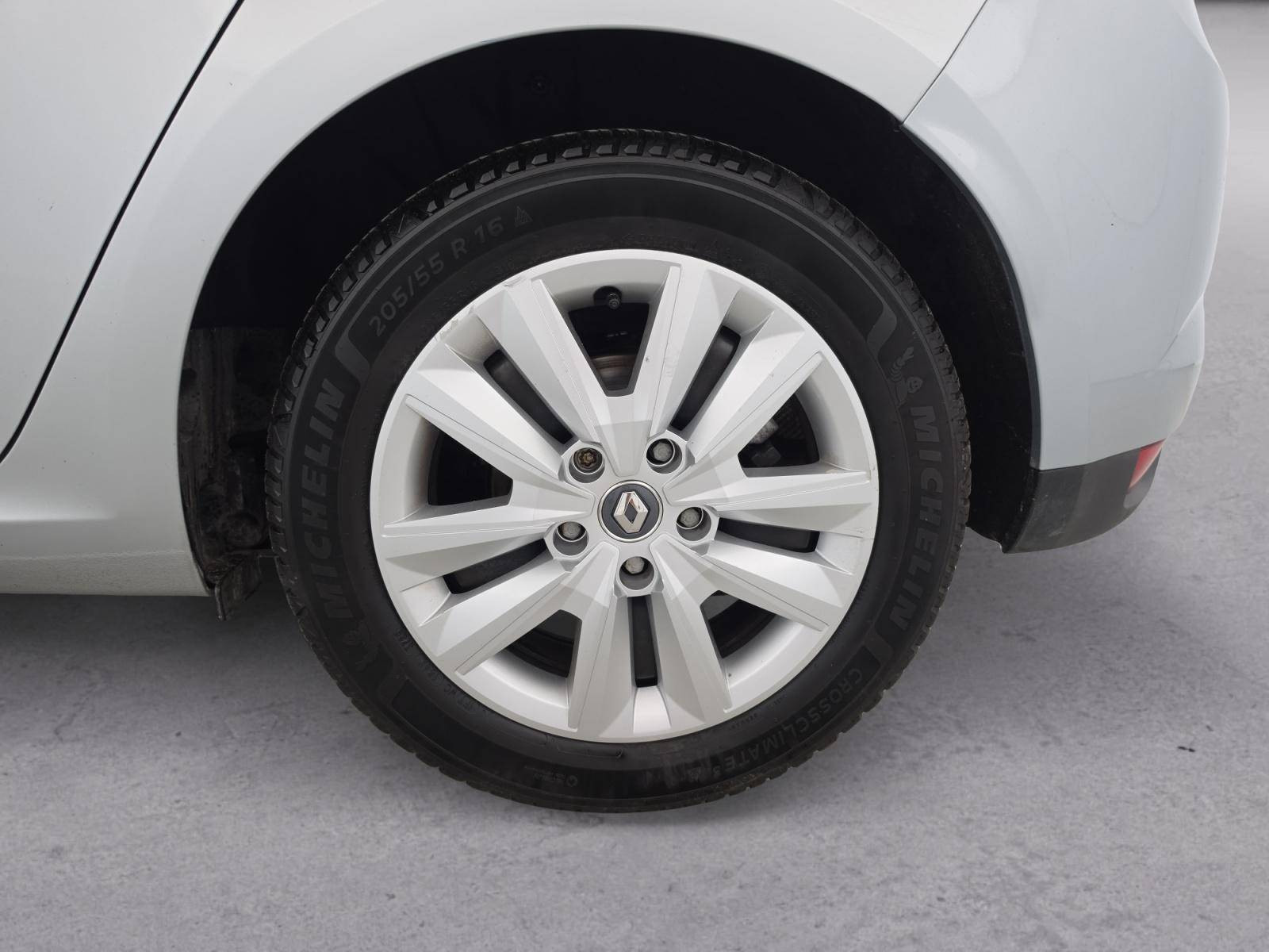 Vente en ligne Renault Megane 4 Mégane IV Berline Blue dCi 115 au prix de 13 990 €