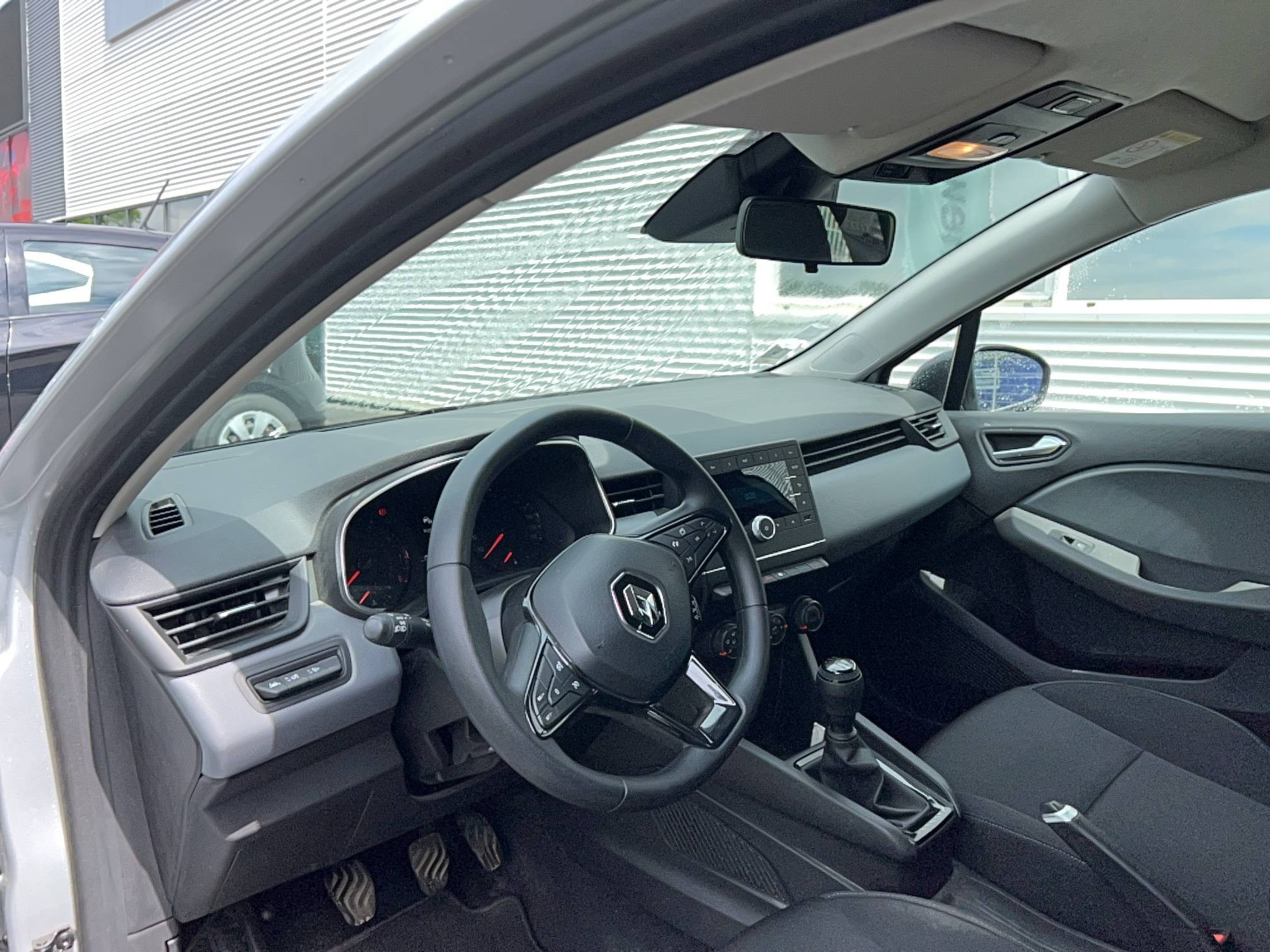 Vente en ligne Renault Clio 5 Clio SCe 65 au prix de 10 990 €