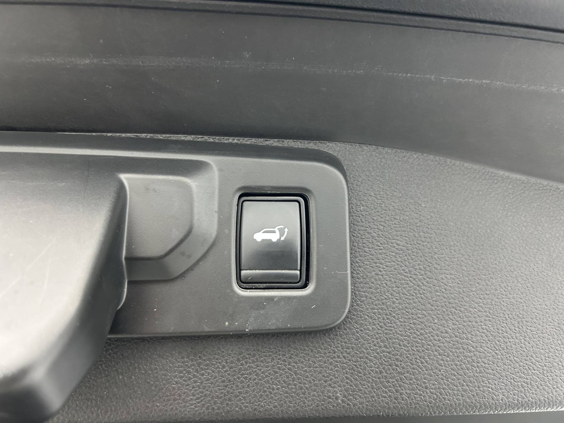 Vente en ligne Renault Austral  E-Tech hybrid 200 au prix de 32 991 €