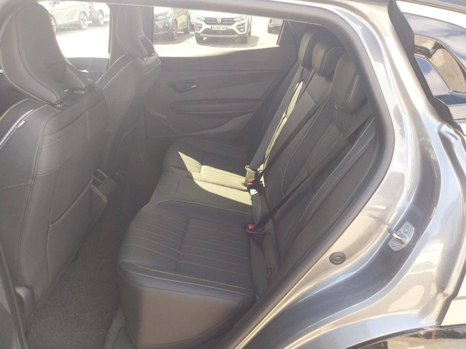Vente en ligne Renault Megane E-Tech  220 ch autonomie confort GSR2 au prix de 33 450 €
