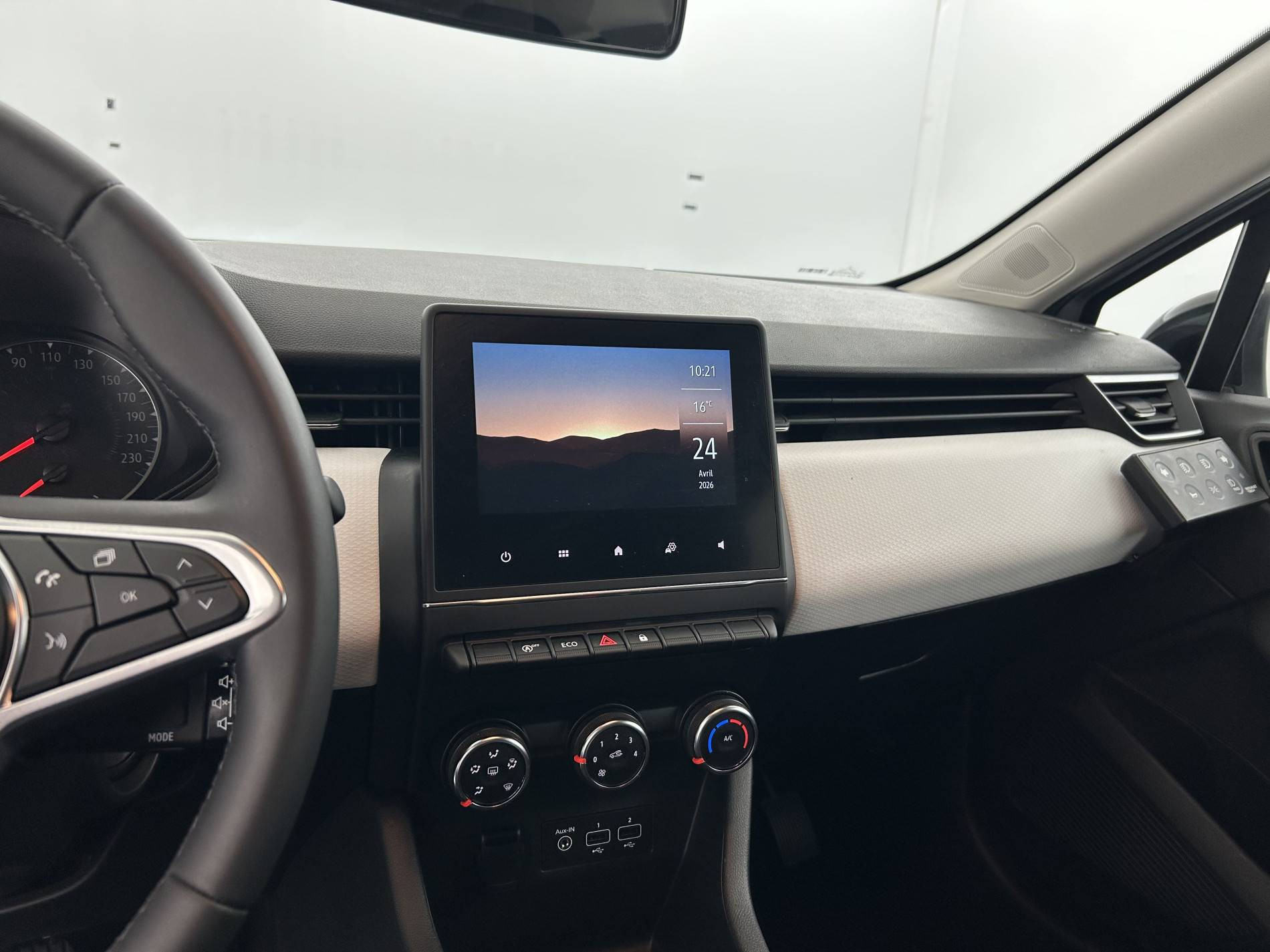 Vente en ligne Renault Clio 5 Clio TCe 90 au prix de 13 890 €