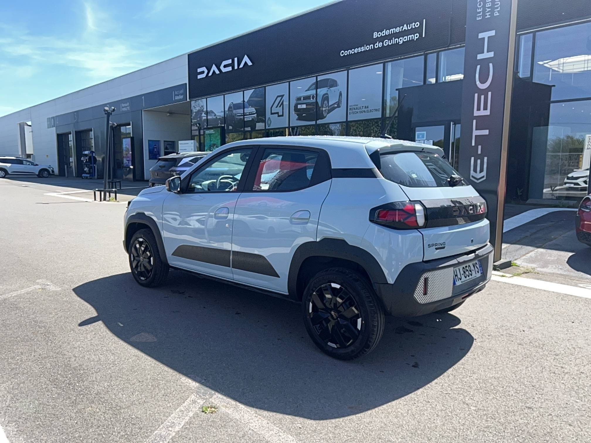 Vente en ligne Dacia Spring  electric 100 au prix de 19 990 €