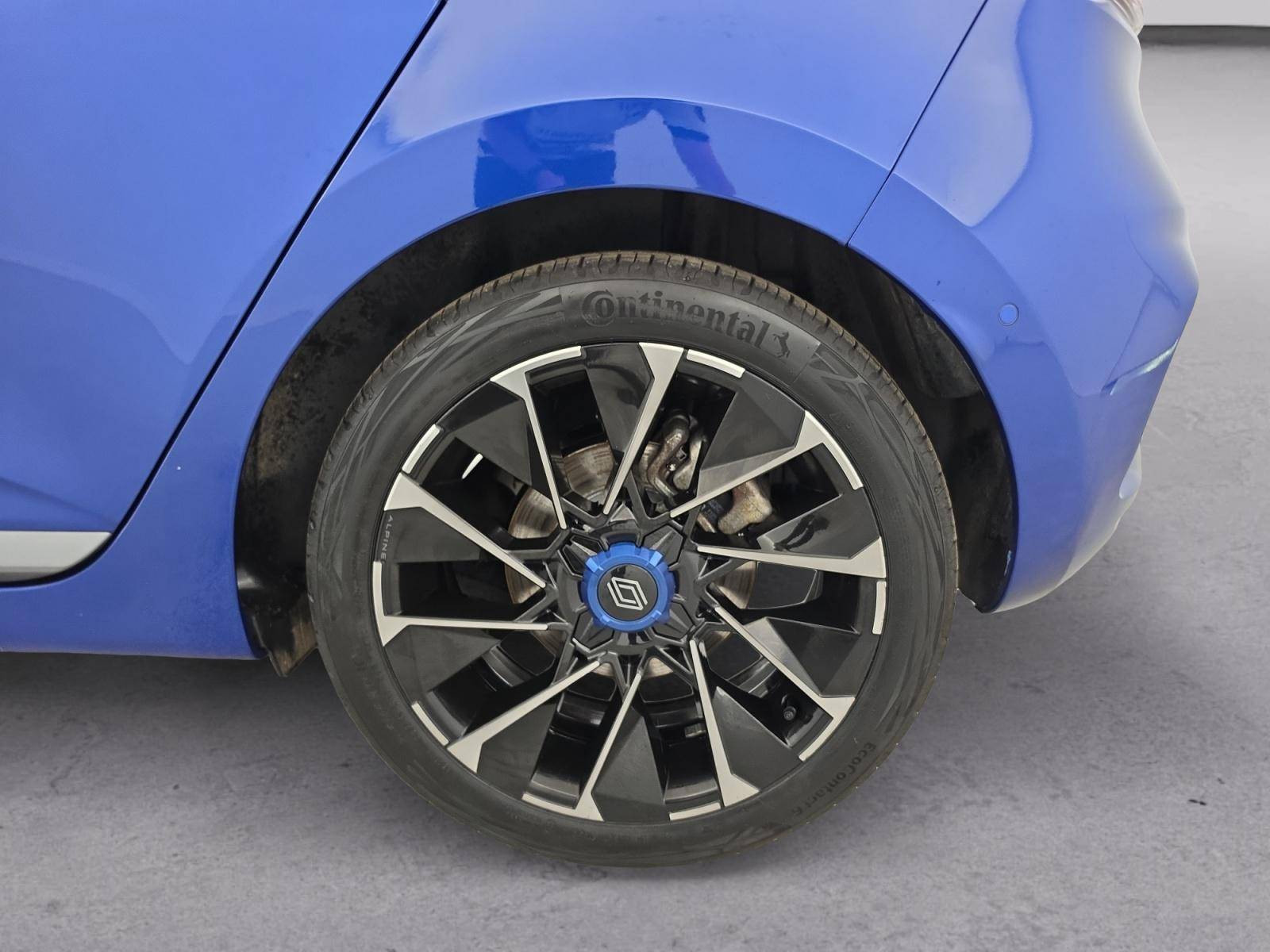 Vente en ligne Renault Clio 5 Clio E-Tech full hybrid 145 au prix de 21 990 €