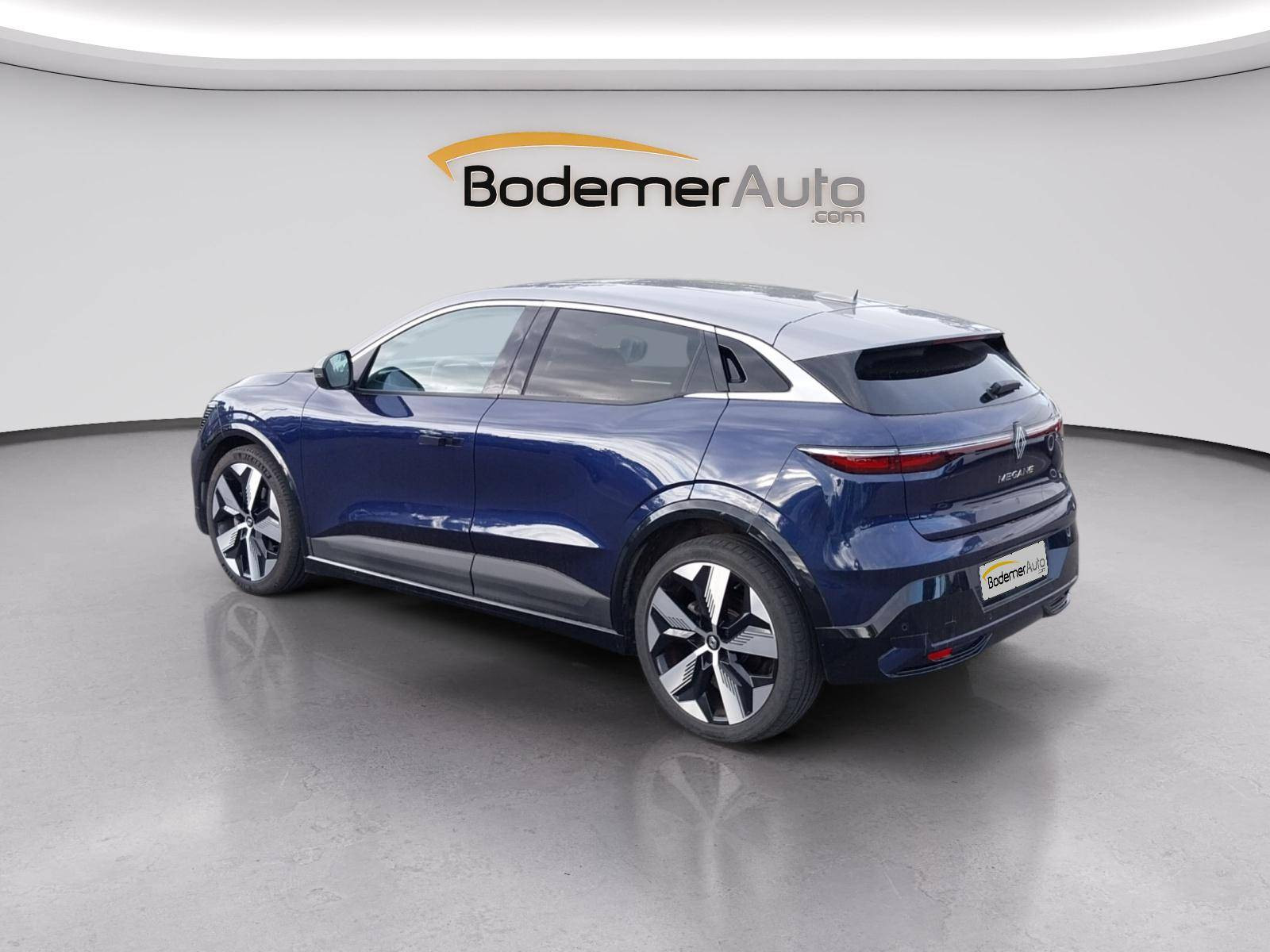 Vente en ligne Renault Megane E-Tech  EV60 220 ch super charge au prix de 23 990 €