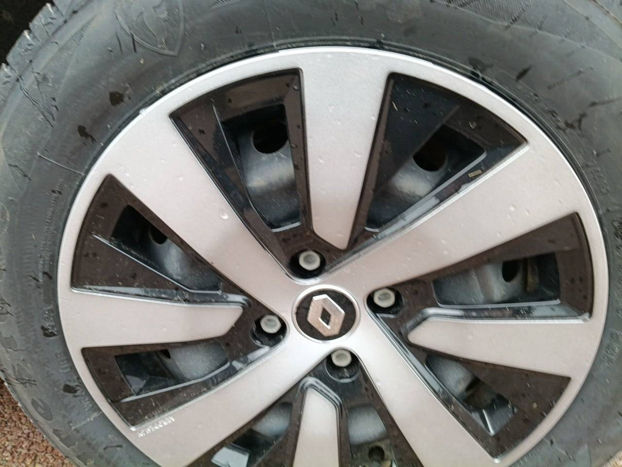 Vente en ligne Renault Clio 5 Clio TCe 90 au prix de 13 990 €