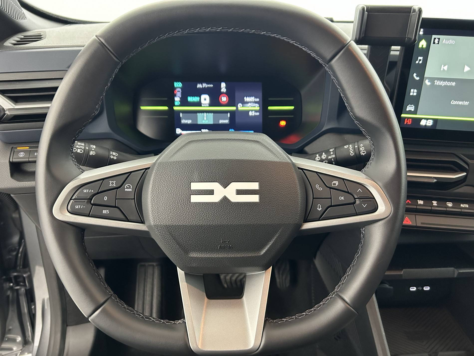 Vente en ligne Dacia Duster  Hybrid 140 au prix de 25 990 €