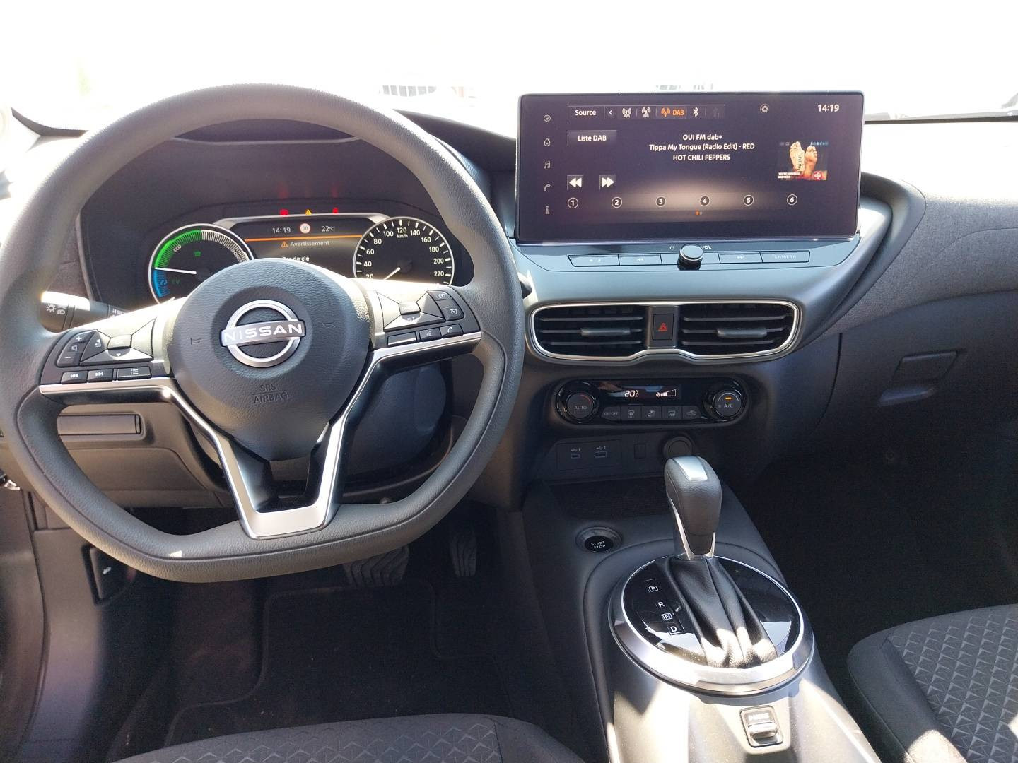 Vente en ligne Nissan Juke  HYBRID 143 au prix de 26 950 €