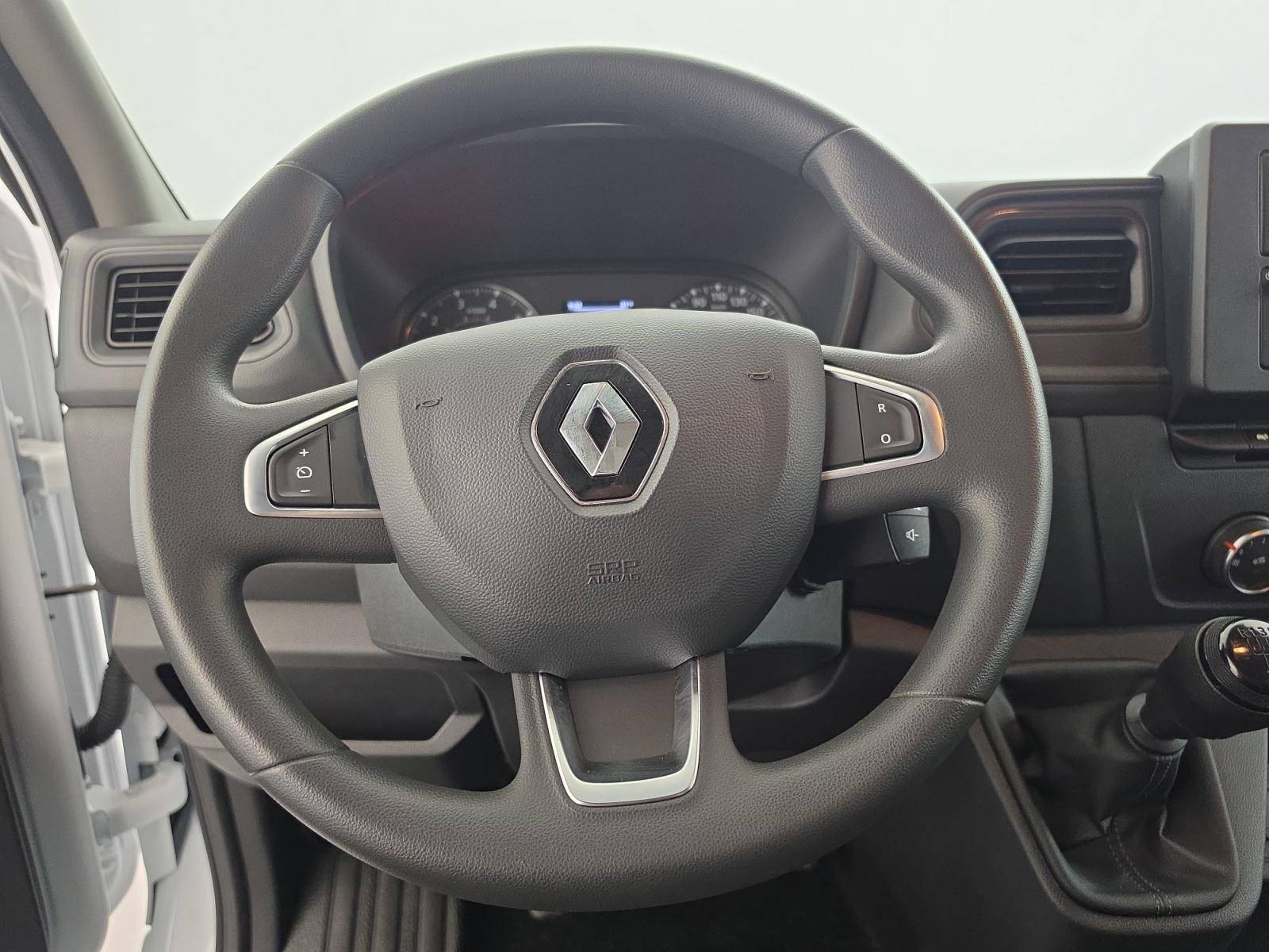 Vente en ligne Renault Master Fourgon MASTER FGN TRAC F3500 L2H2 BLUE DCI 135 au prix de 24 890 €
