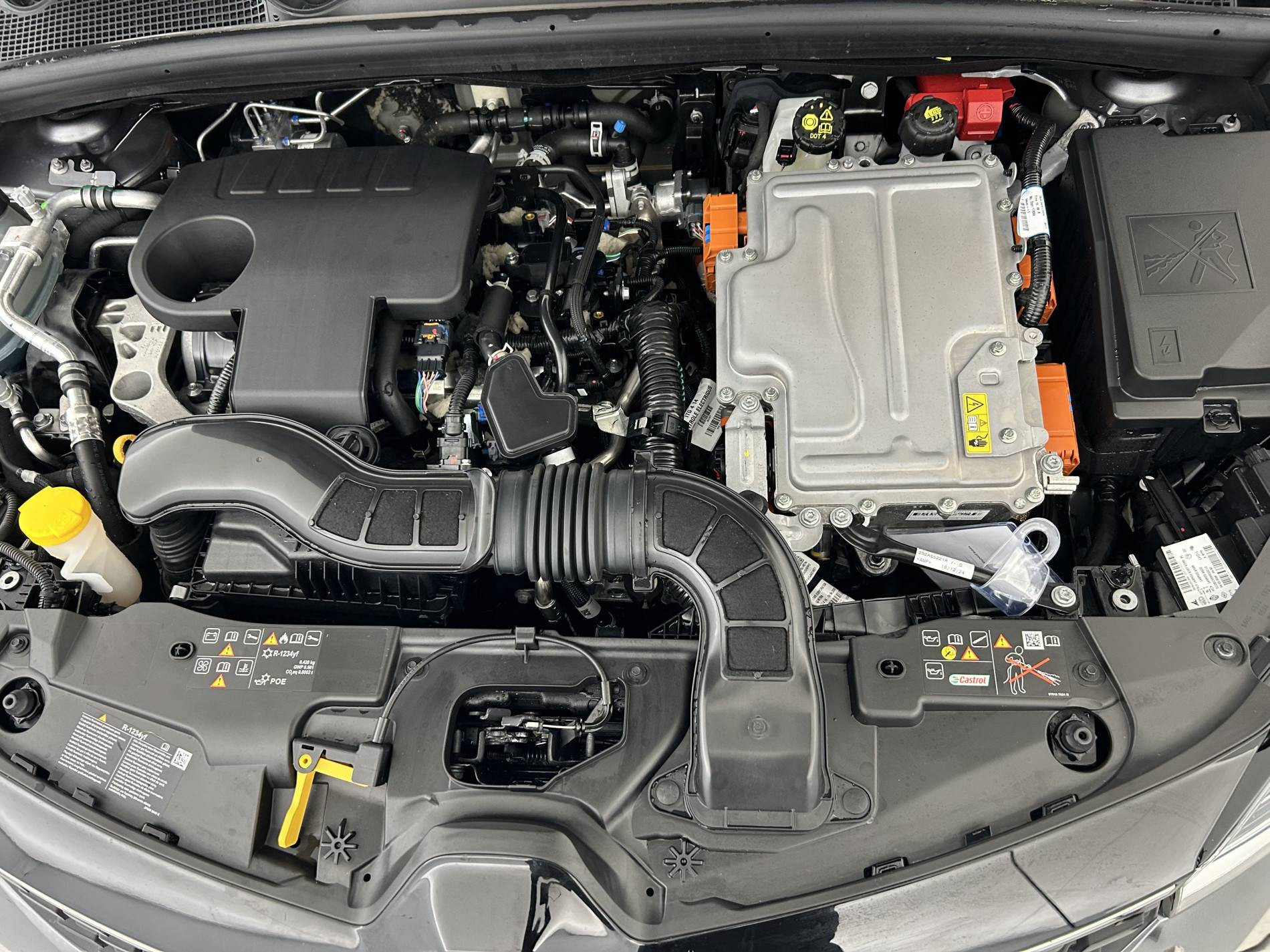 Vente en ligne Renault Clio 5 Clio E-Tech full hybrid 145 ch GSR2 au prix de 19 990 €