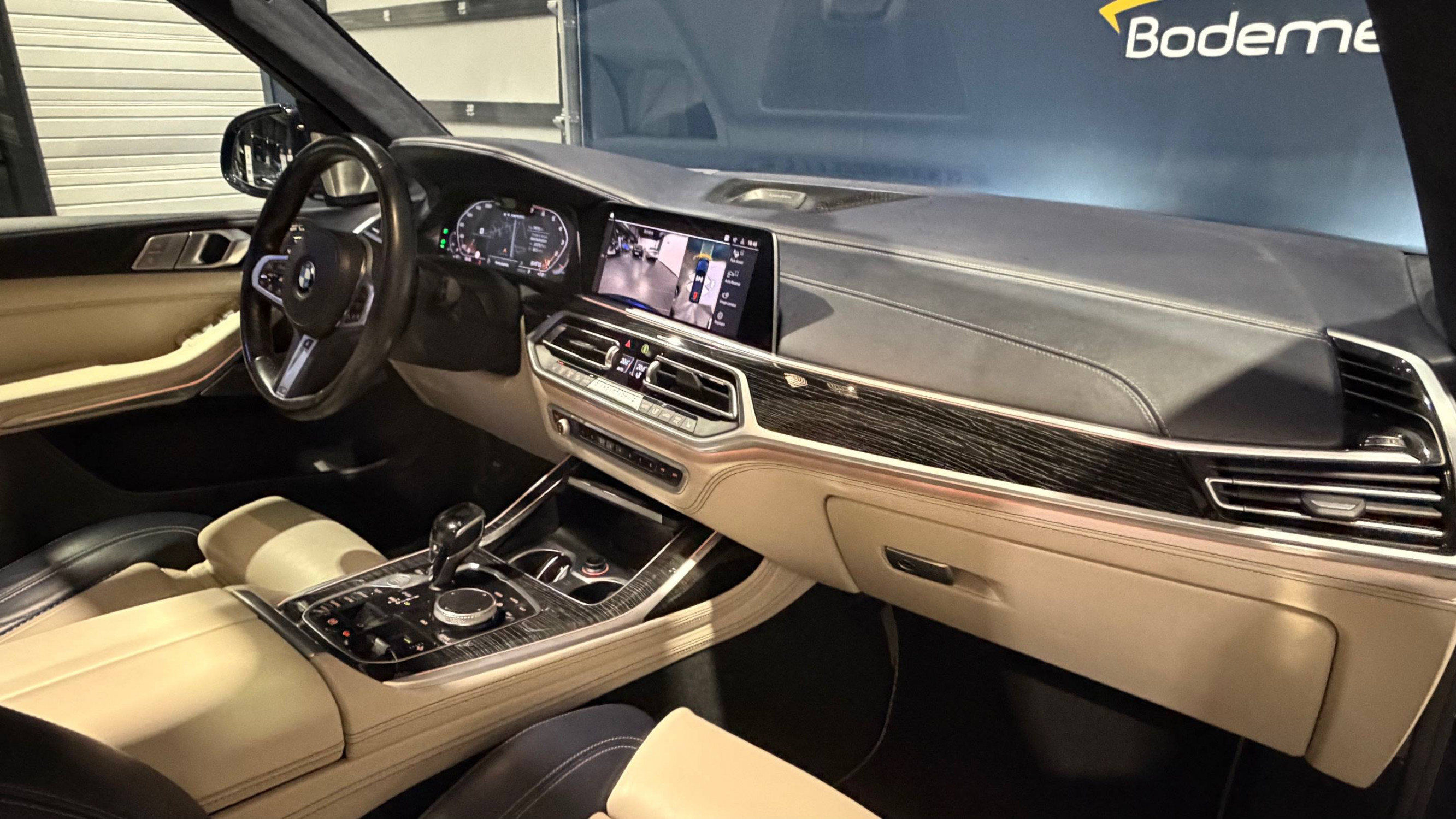 Vente en ligne Bmw X7 X7 M50i 530 ch BVA8 au prix de 72 990 €