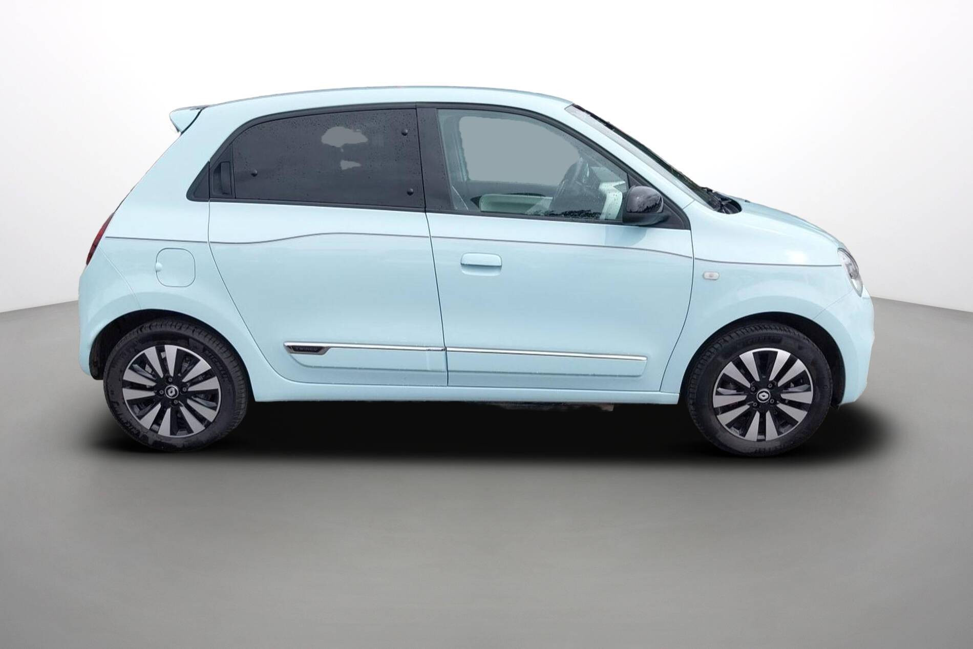 Vente en ligne Renault Twingo Electrique Twingo III E-Tech au prix de 11 990 €