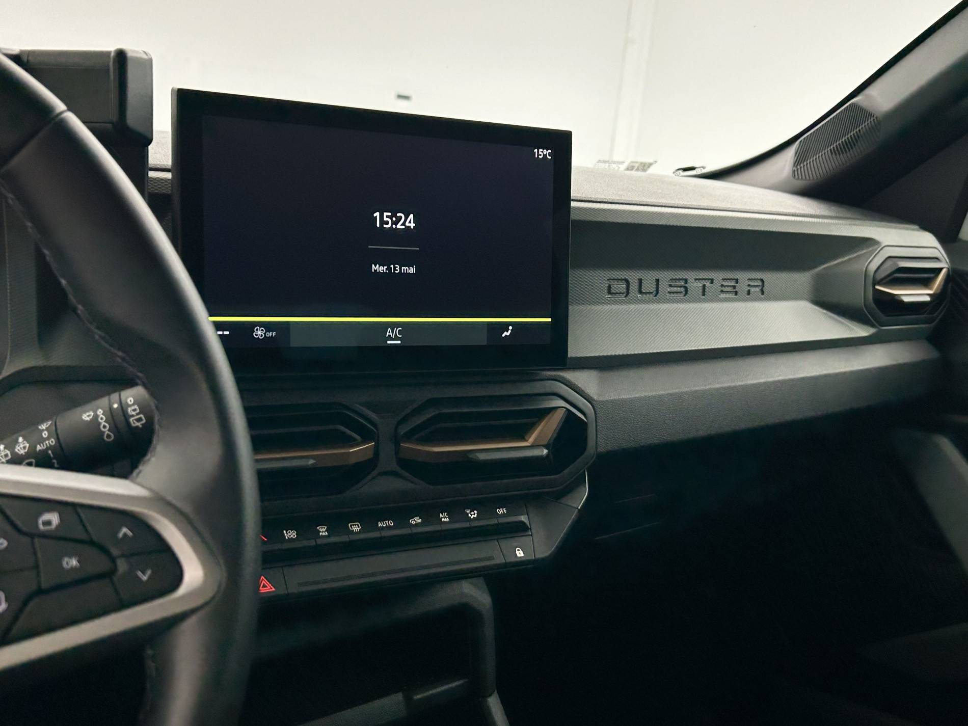 Vente en ligne Dacia Duster  Hybrid 140 au prix de 26 290 €