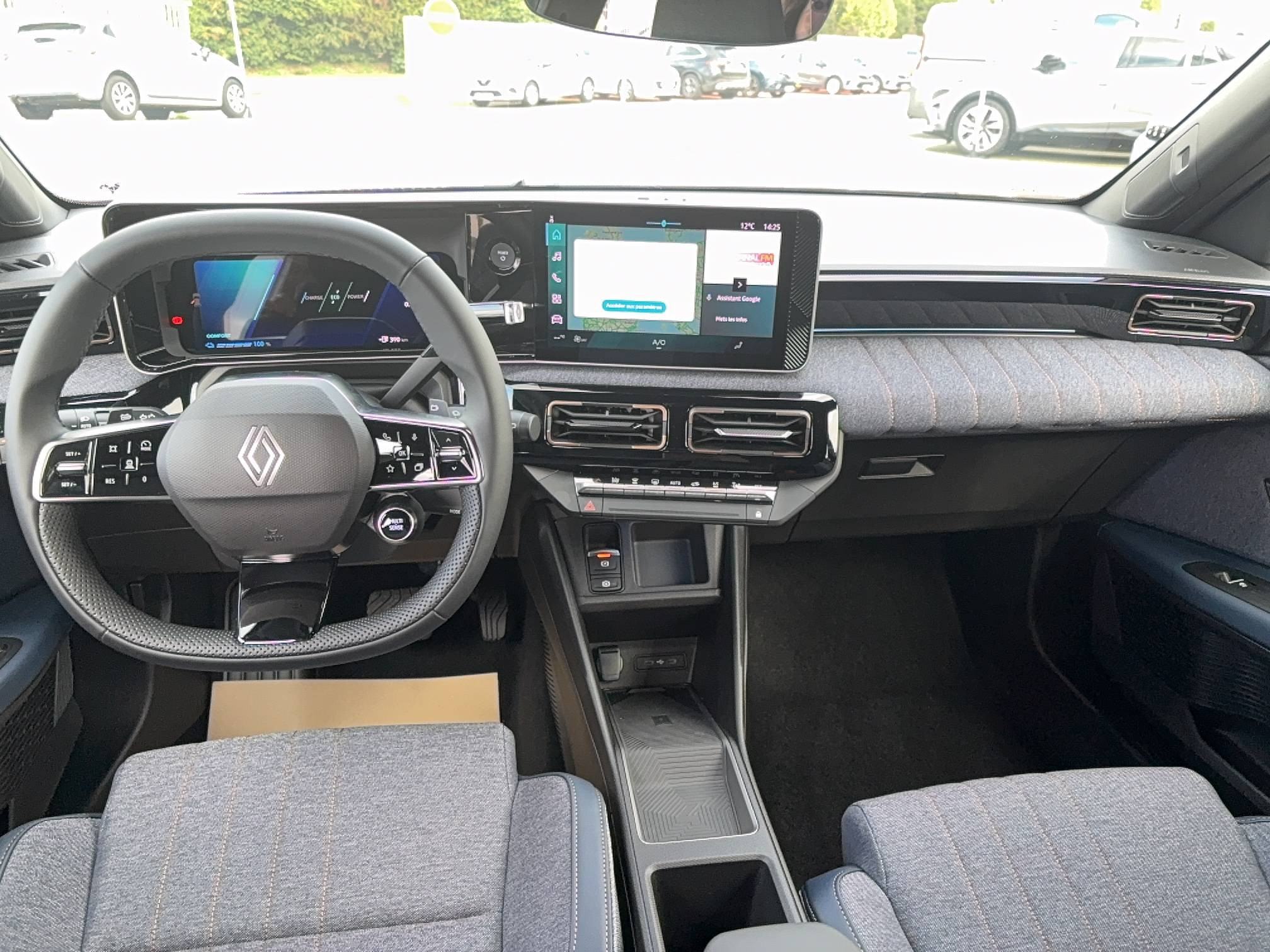 Vente en ligne Renault R4 E-Tech  150 ch autonomie confort au prix de 30 990 €