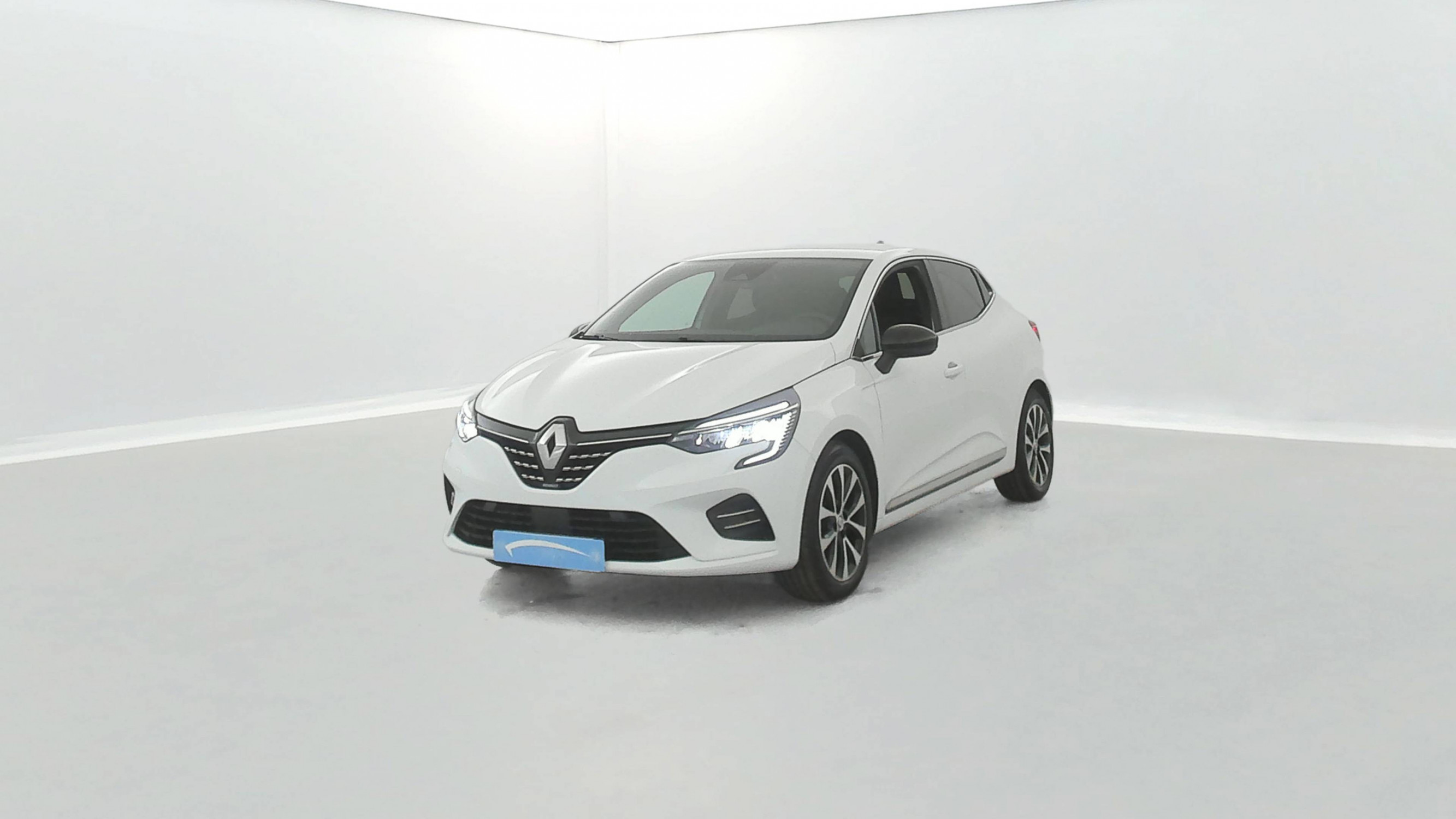 Renault Clio 5 Clio E-Tech hybride 145 occasion de 2023 en vente à Auray