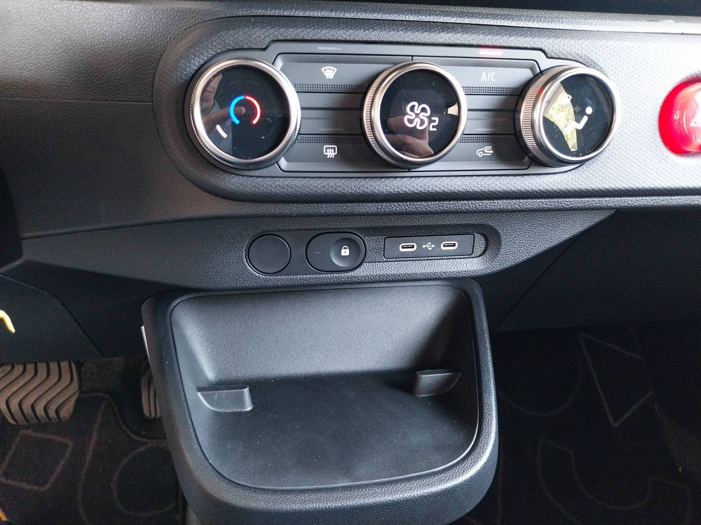 Vente en ligne Renault Twingo Electrique  80 ch autonomie urbaine au prix de 21 190 €