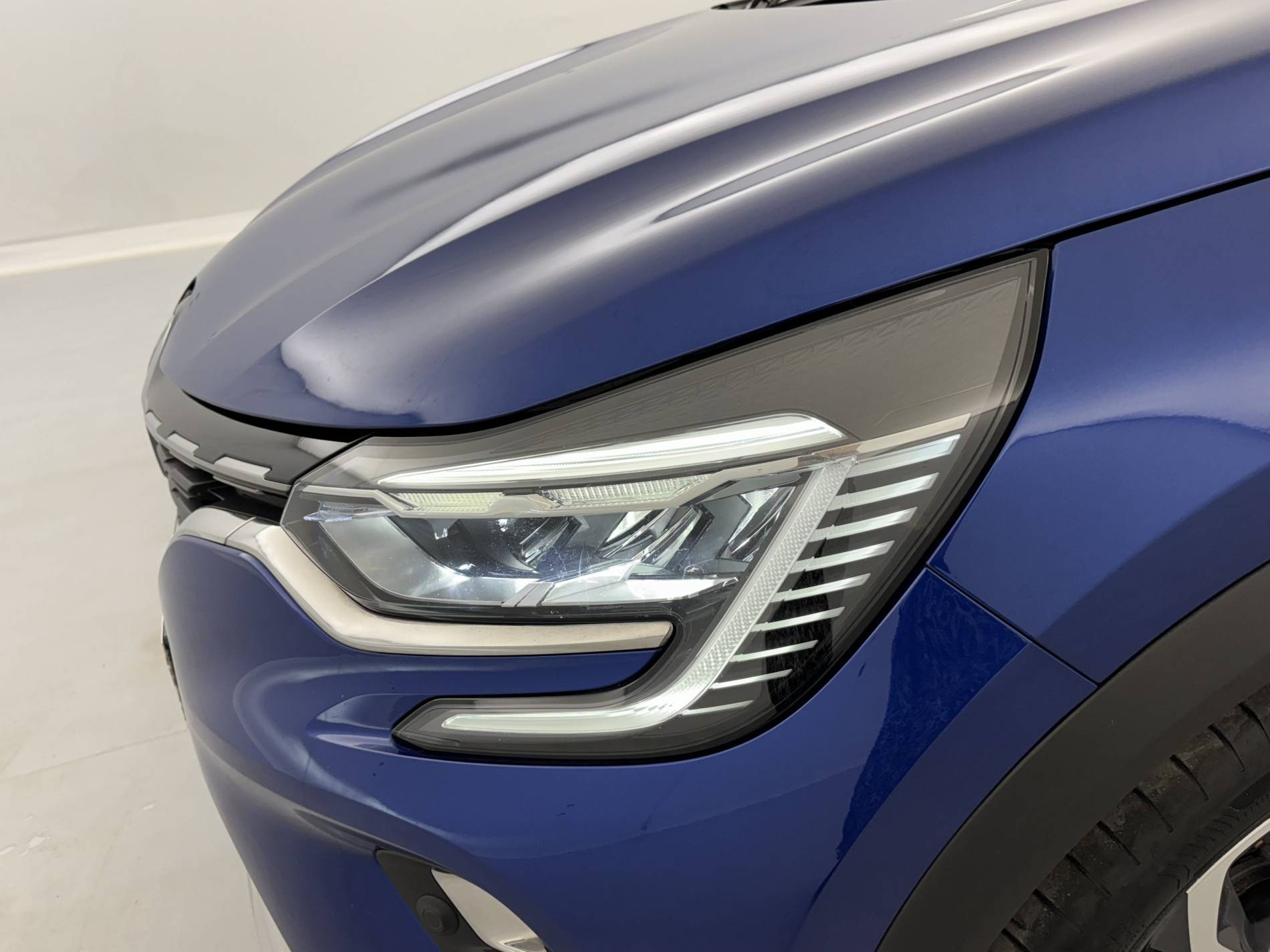 Vente en ligne Renault Captur  mild hybrid 140 au prix de 19 790 €