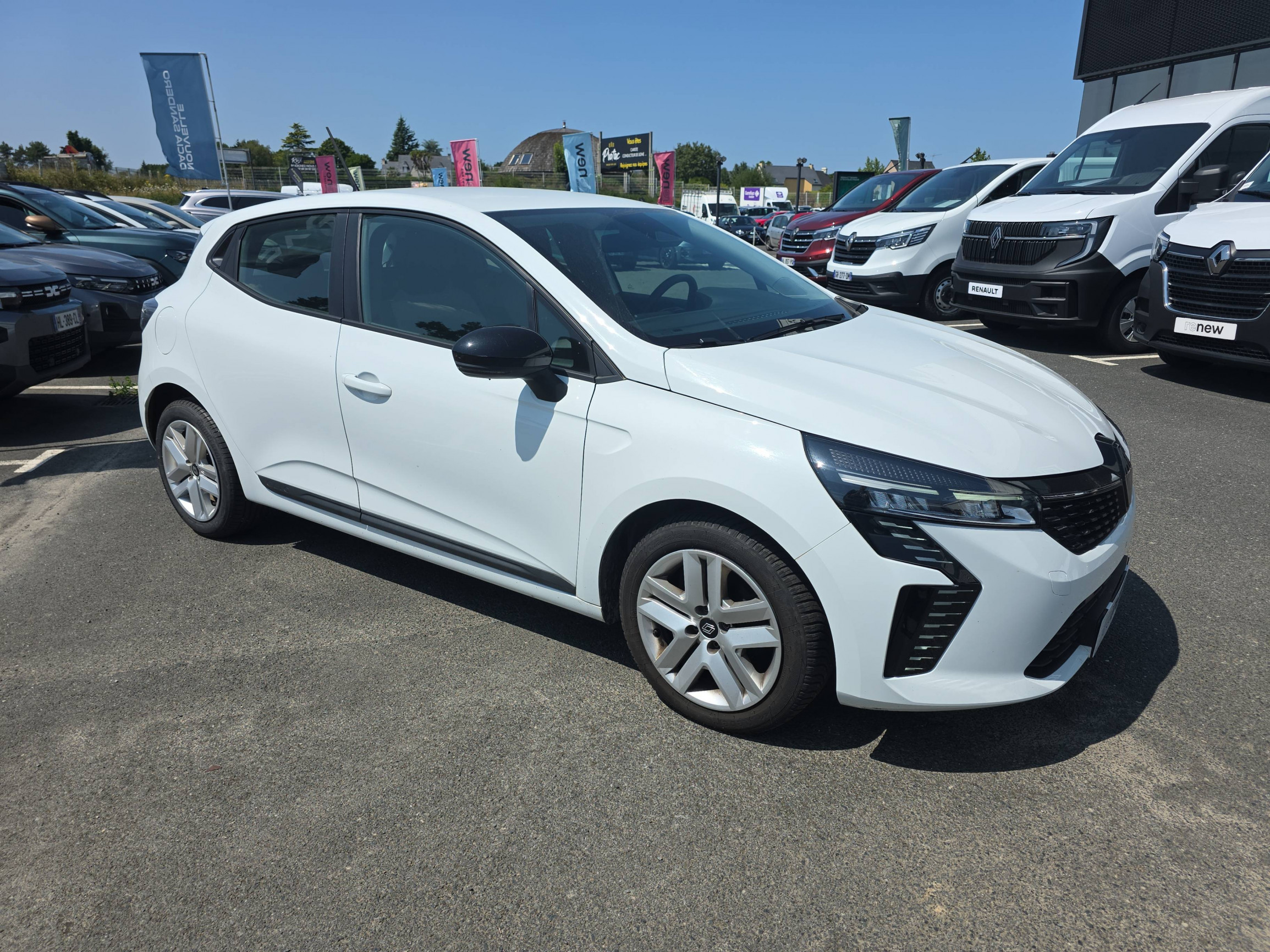 Vente en ligne Renault Clio 5 Clio TCe 90 ch GSR2 au prix de 15 990 €