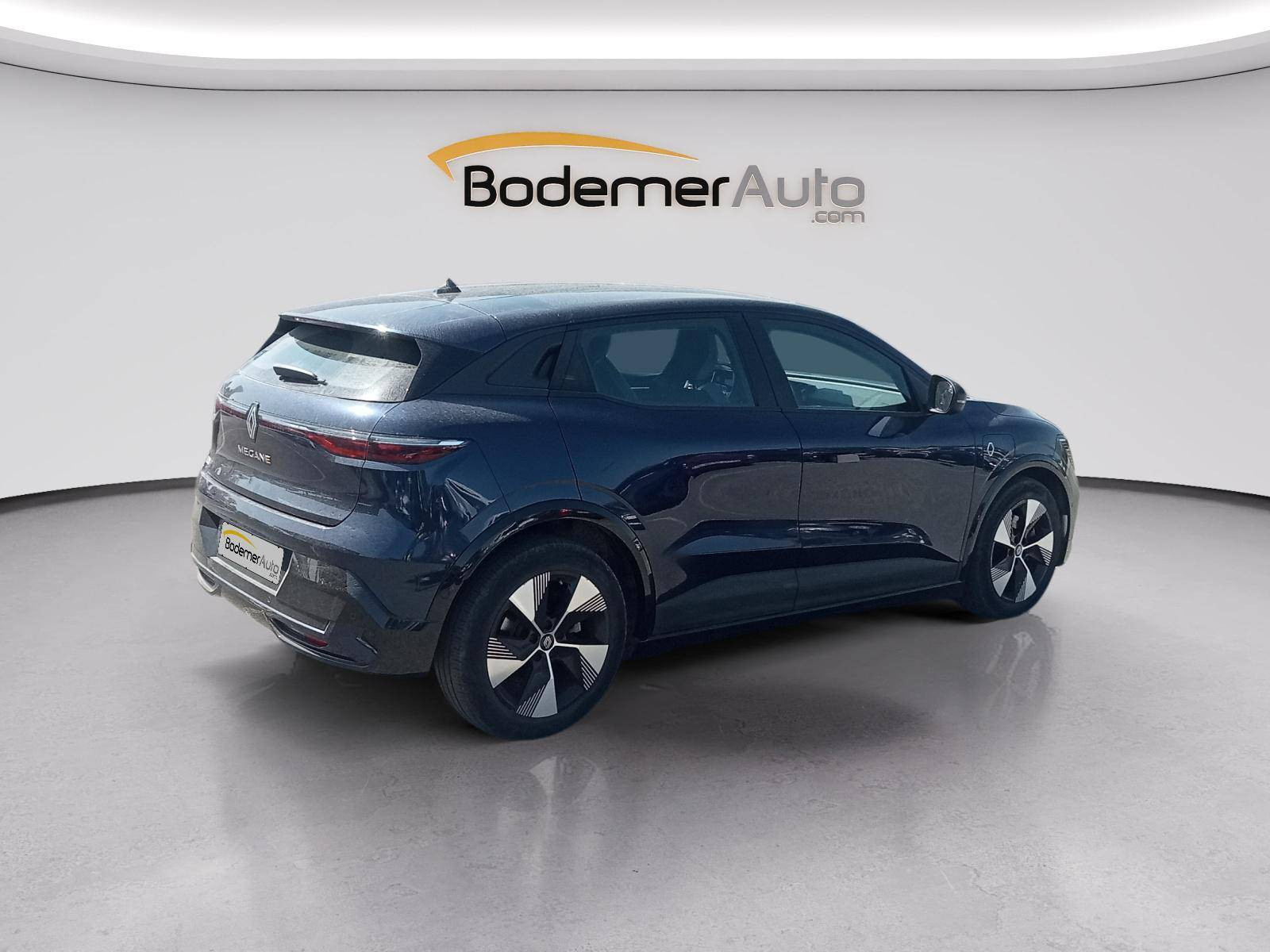 Vente en ligne Renault Megane E-Tech  EV40 130ch boost charge au prix de 20 990 €