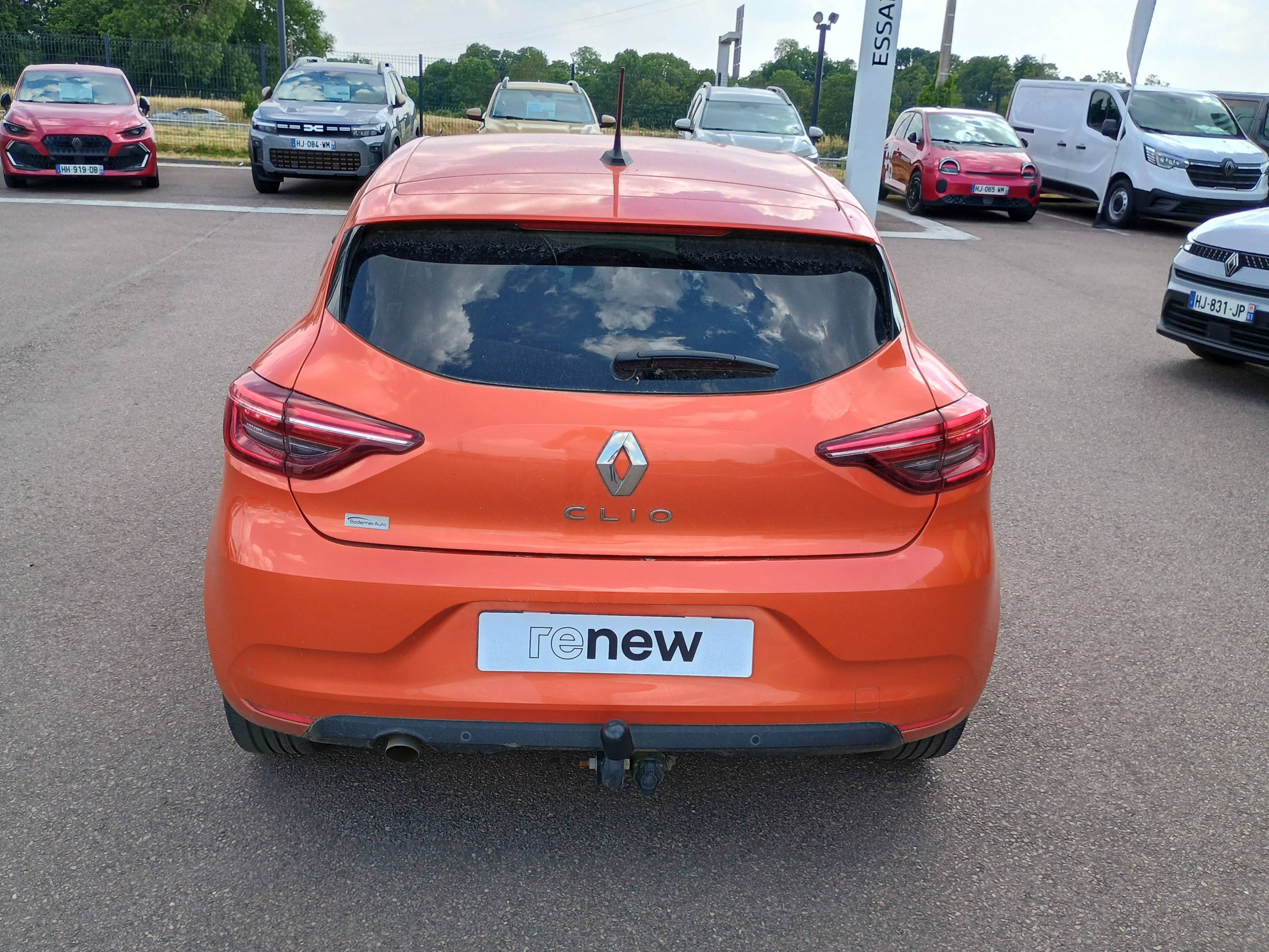 Vente en ligne Renault Clio 5 ECOLUTION SCE 65 CH au prix de 14 491 €