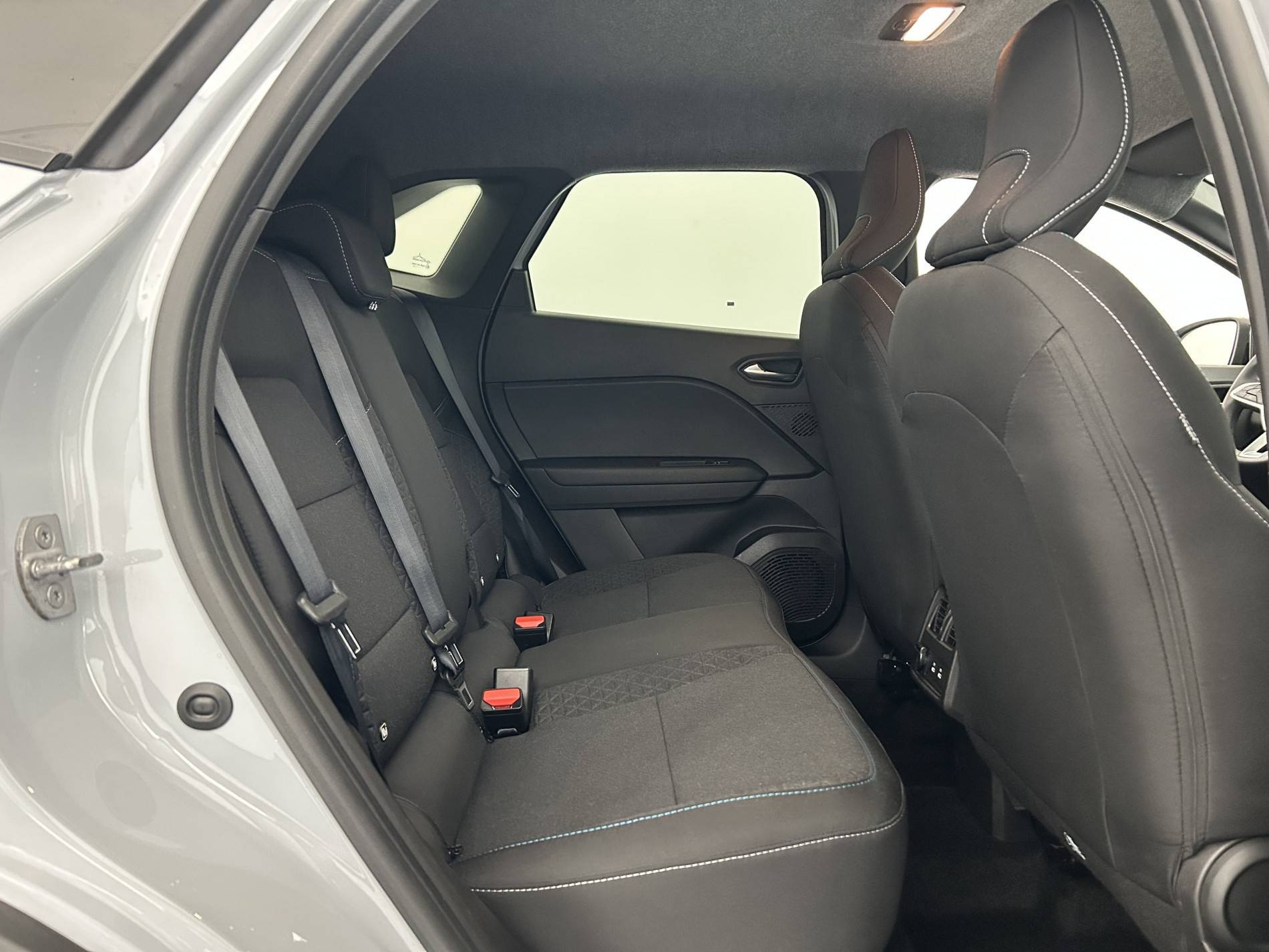 Vente en ligne Renault Symbioz  E-Tech full hybrid 145 au prix de 23 490 €
