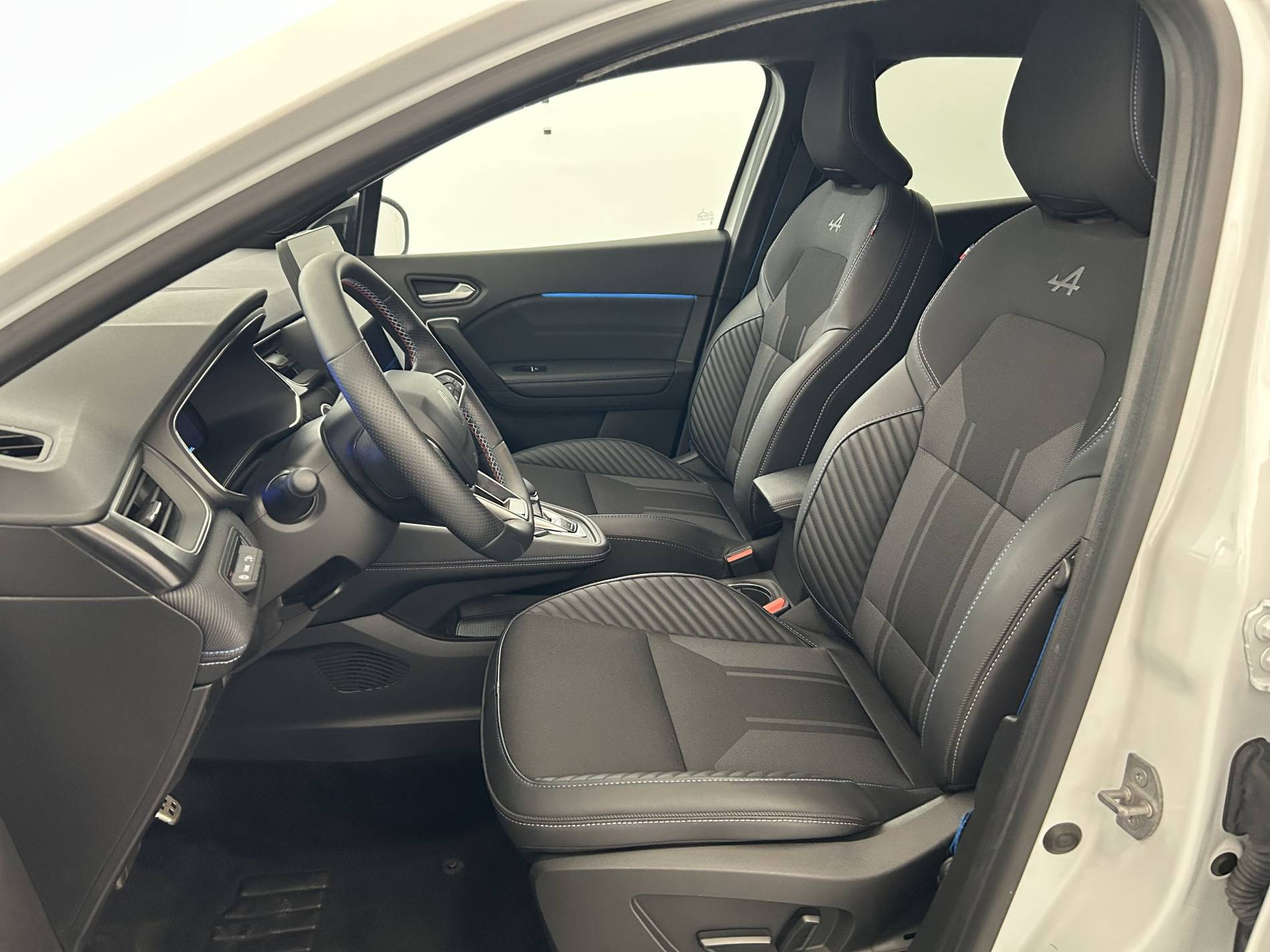 Vente en ligne Renault Symbioz  E-Tech full hybrid 145 au prix de 25 991 €