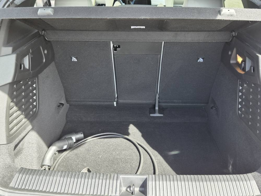 Vente en ligne Renault Scenic E-Tech Scenic E-Tech électrique 220 ch grande autonomie au prix de 39 990 €