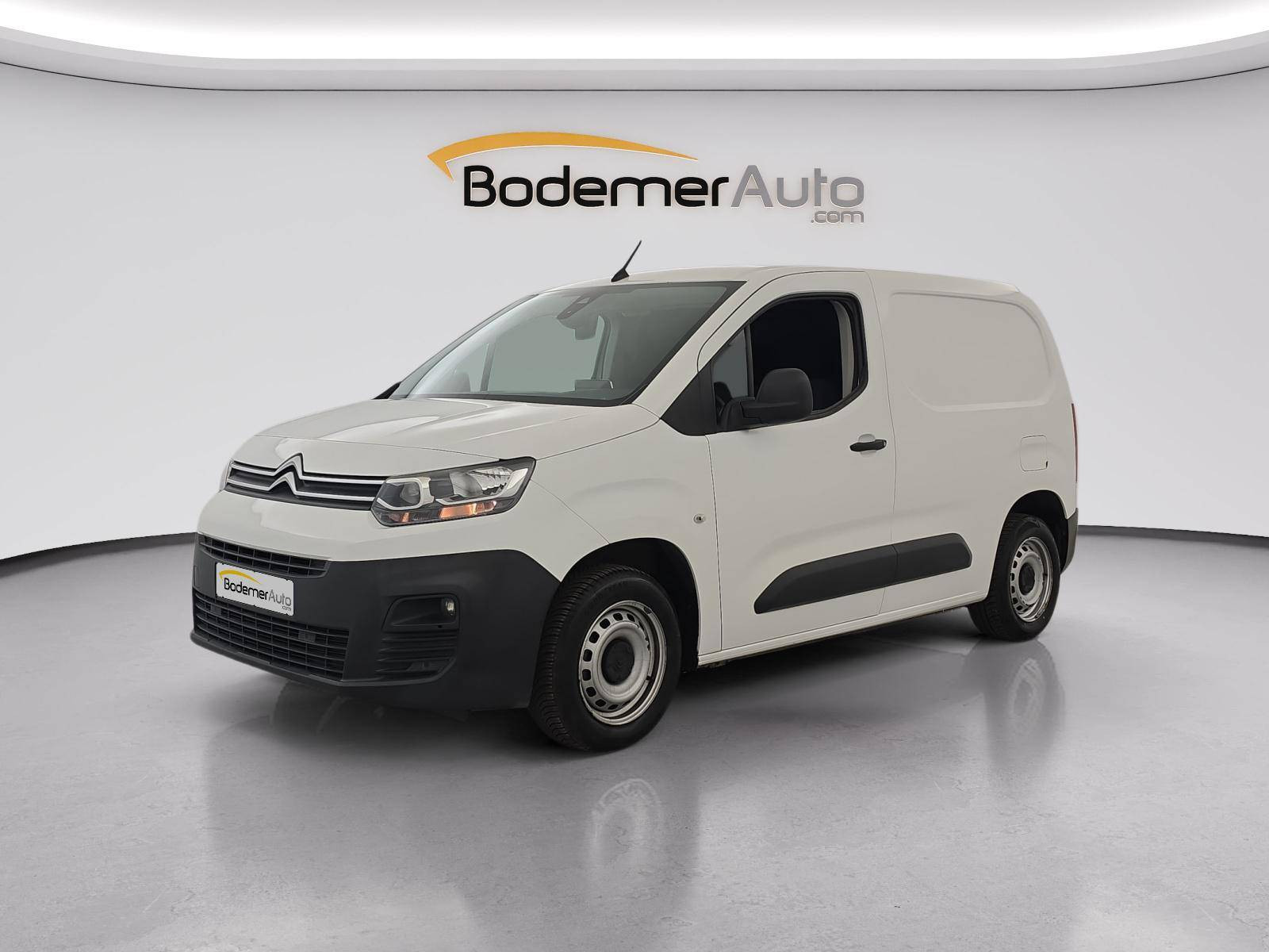 Citroën Berlingo  M 650 BLUEHDI 100 S&S BVM5 occasion de 2020 en vente à Morlaix