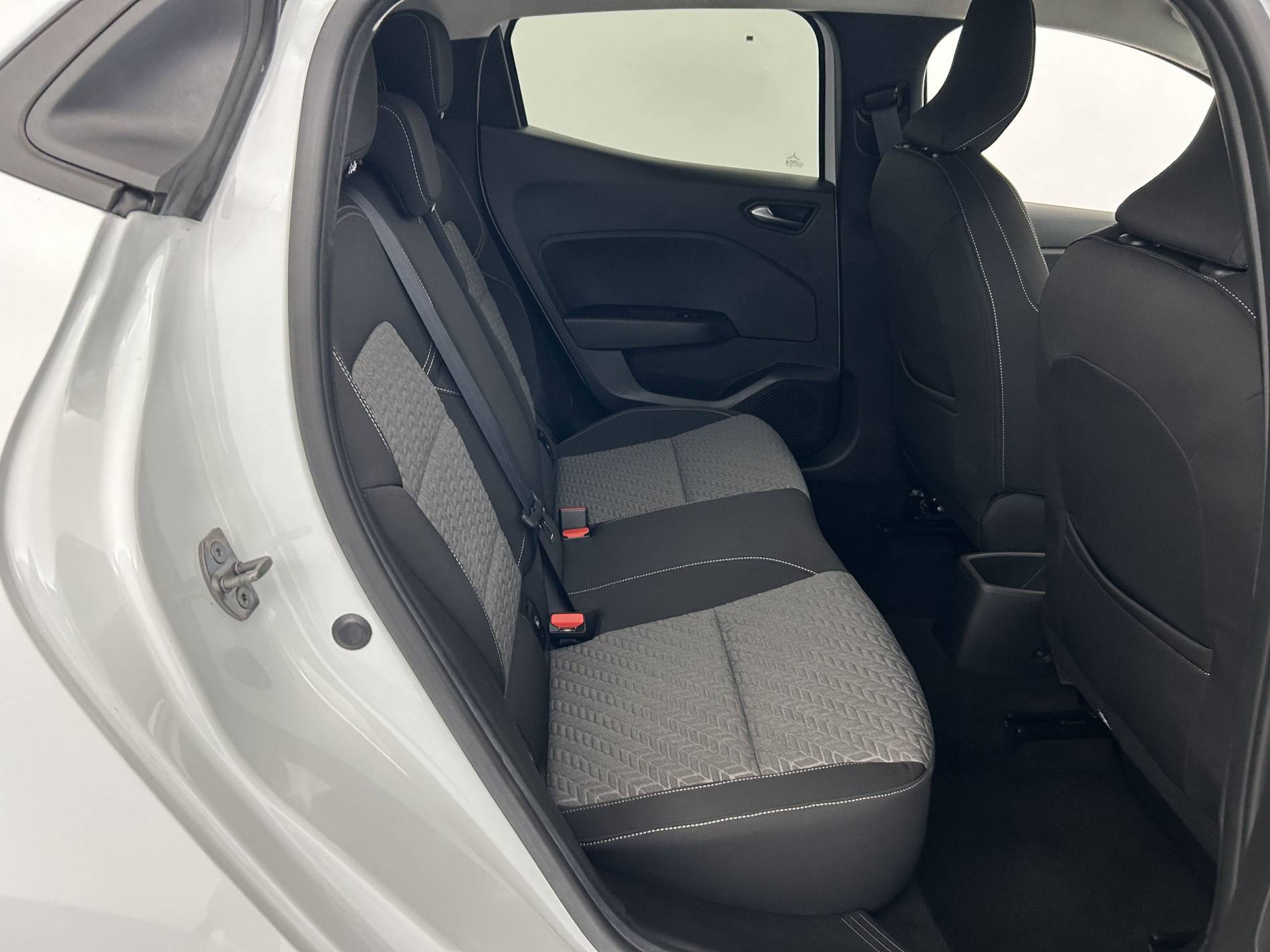 Vente en ligne Renault Clio 5 Clio TCe 100 GPL au prix de 13 490 €