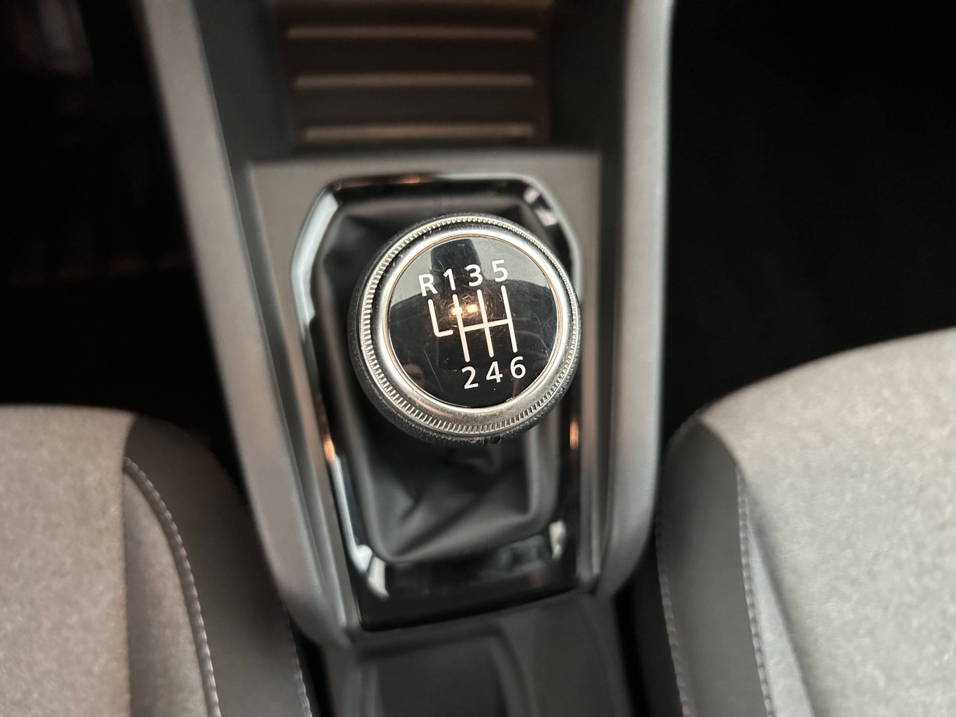 Vente en ligne Renault Clio 5 Clio TCe 90 au prix de 14 990 €