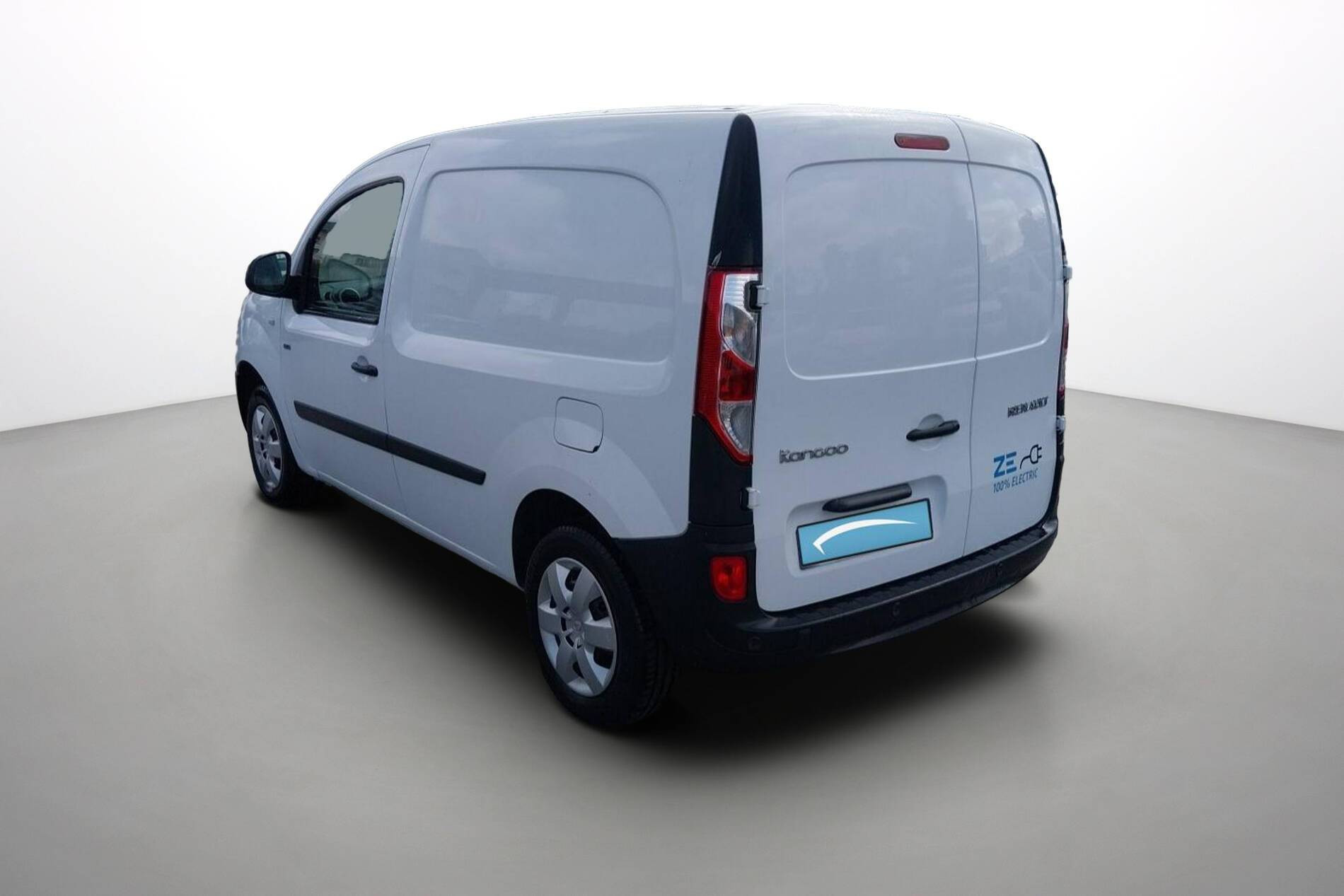Vente en ligne Renault Kangoo E-Tech KANGOO ELECTRIQUE ACHAT INTEGRAL au prix de 12 990 €