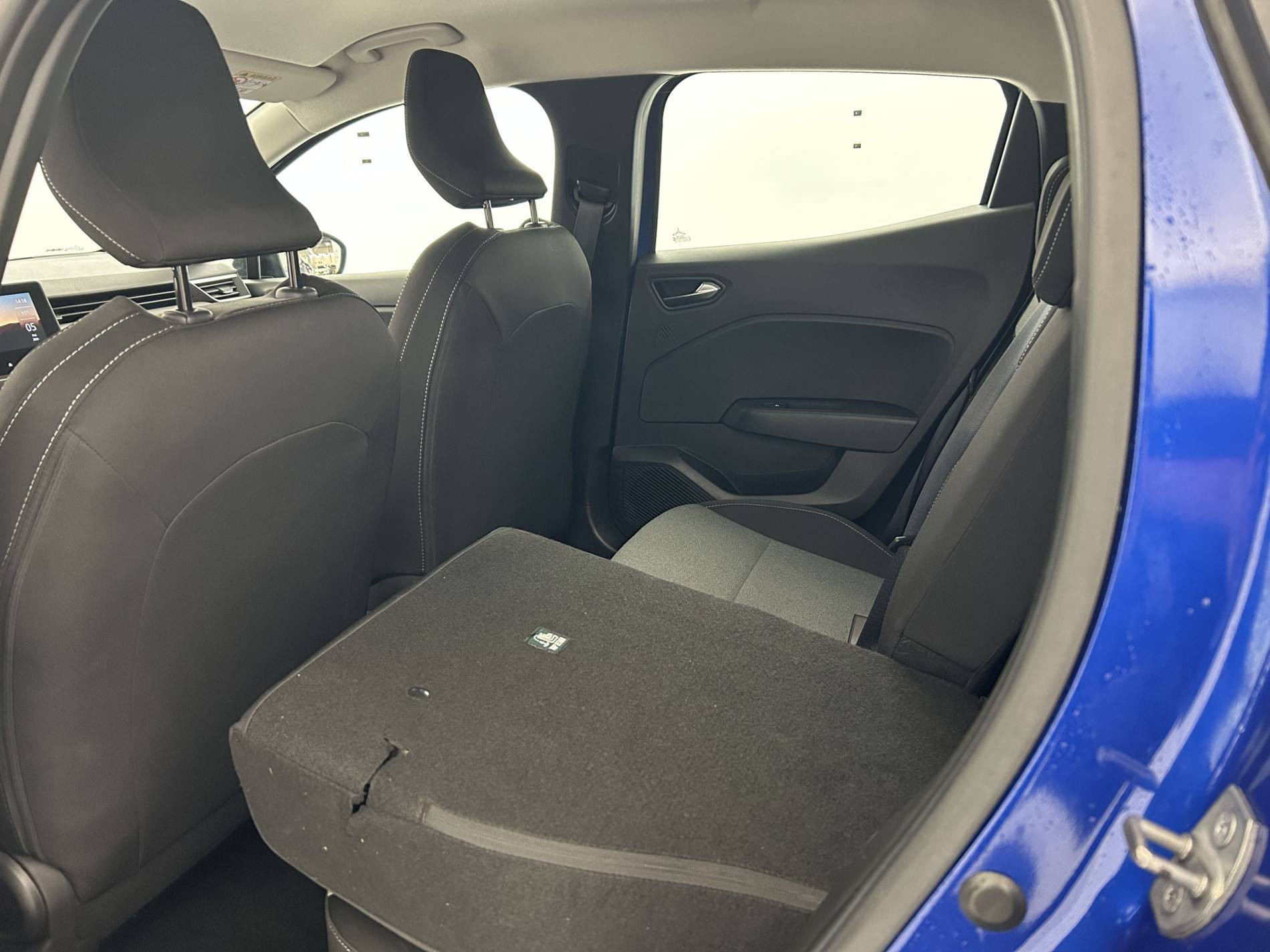 Vente en ligne Renault Clio 5 Clio TCe 90 au prix de 14 990 €
